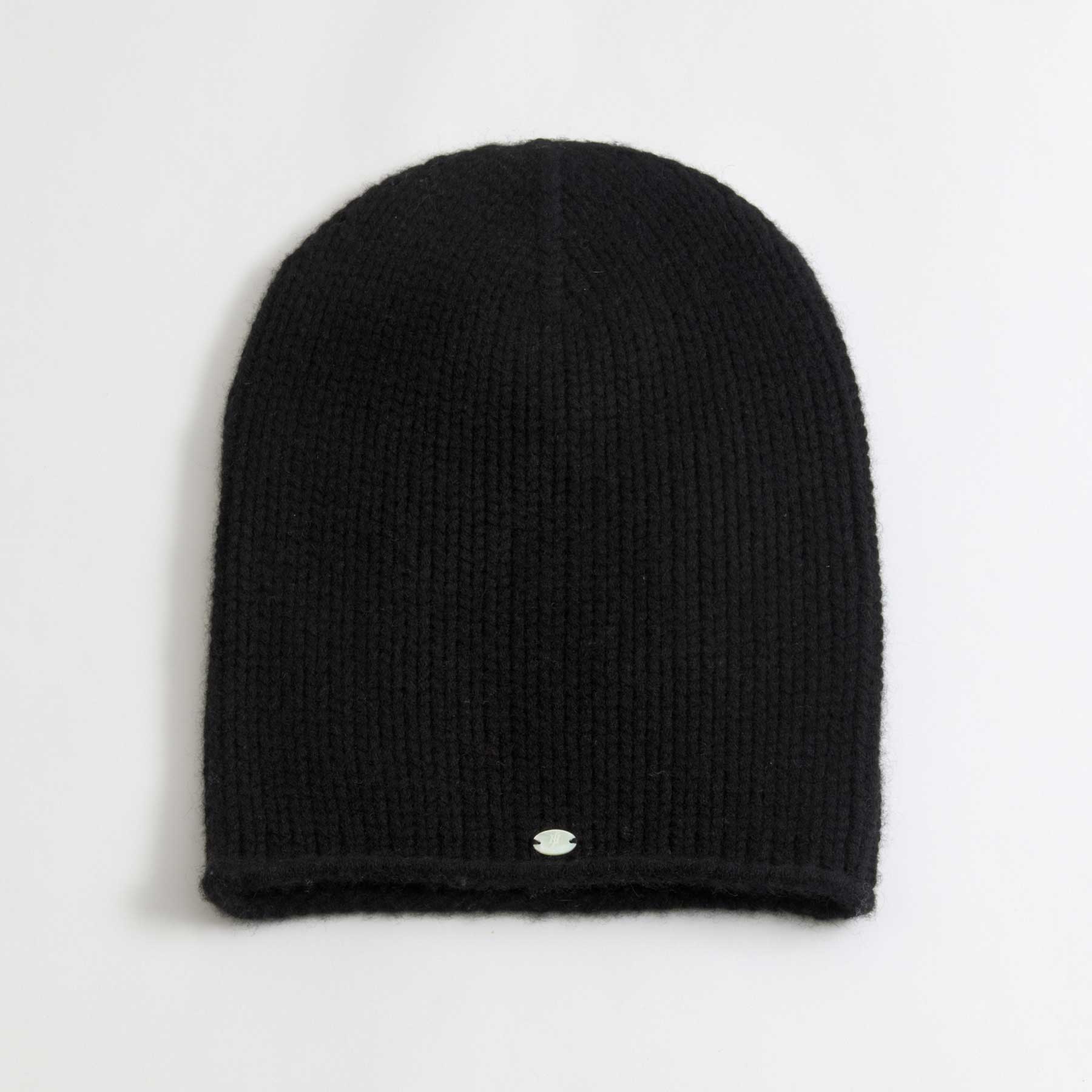 Schwarze gestrickte Kaschmirmütze