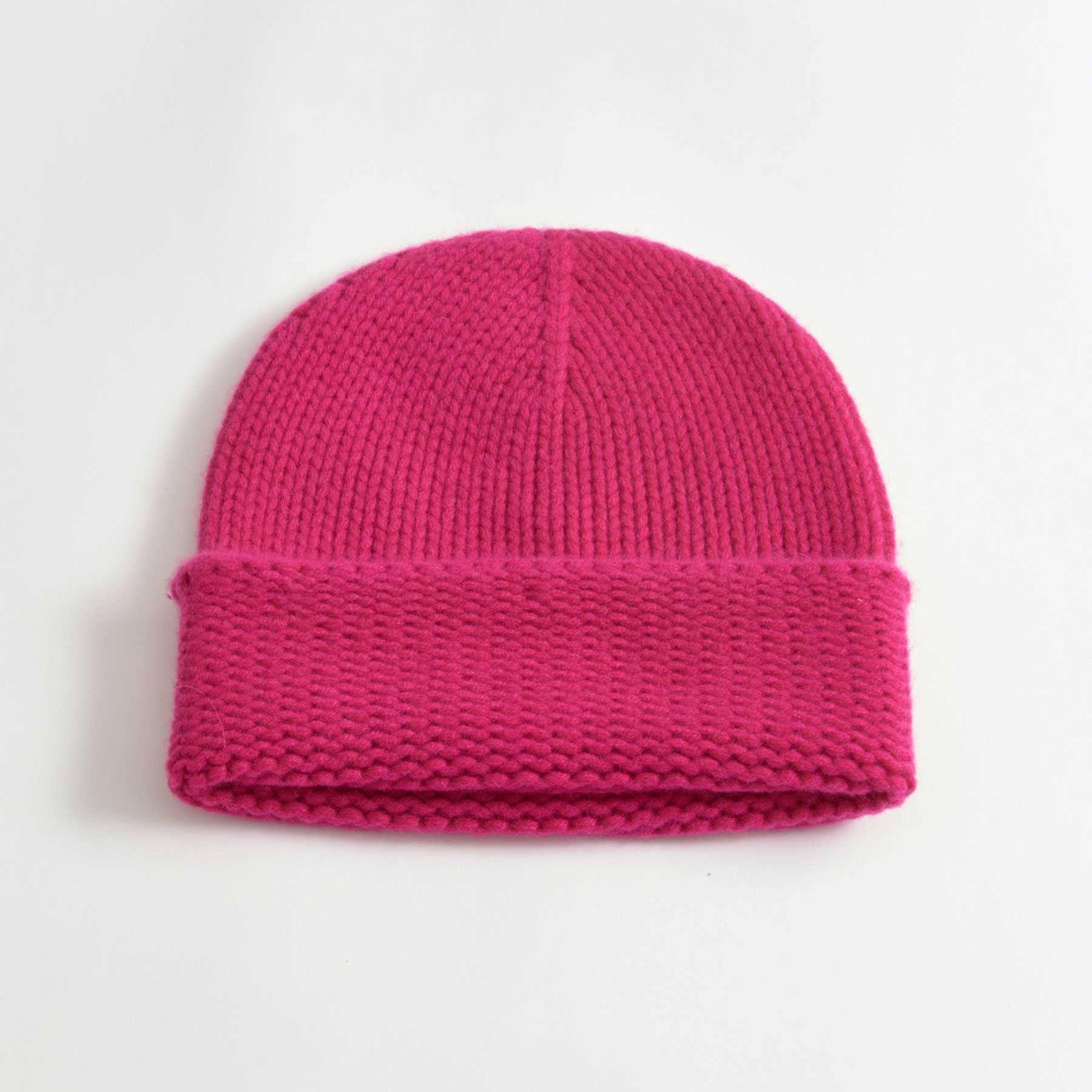 Pinke gestrickte Kaschmirmütze