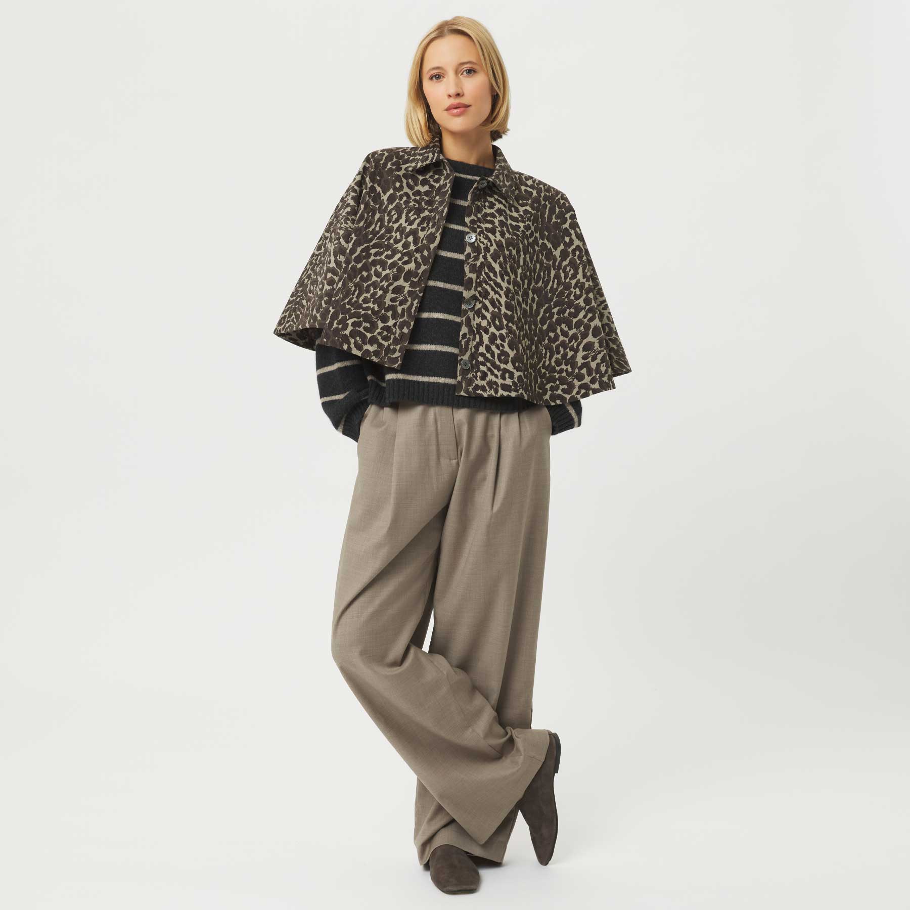 Cape Winfrey Cheetah Kelis