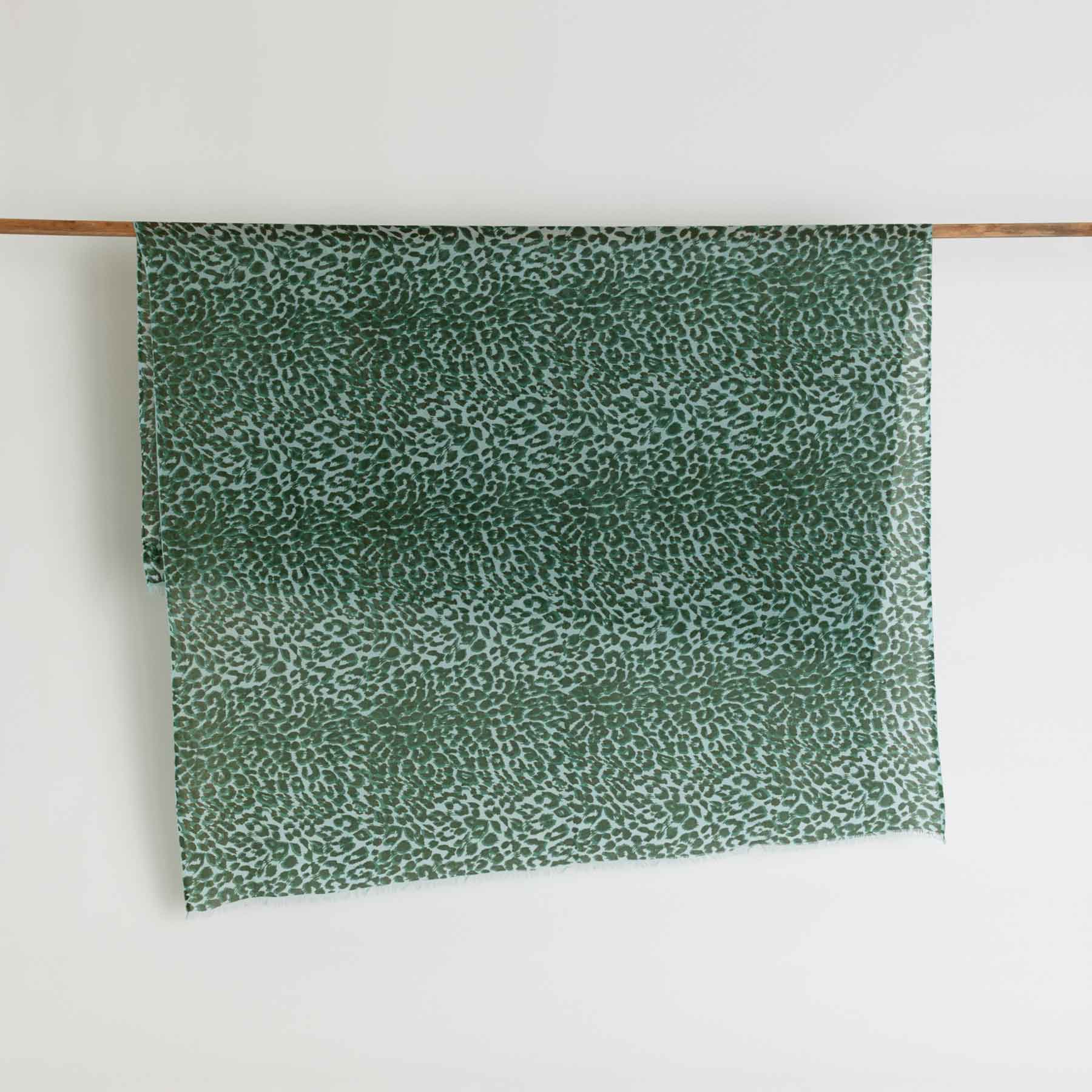 Cashmere Airy Scarf Cheetah