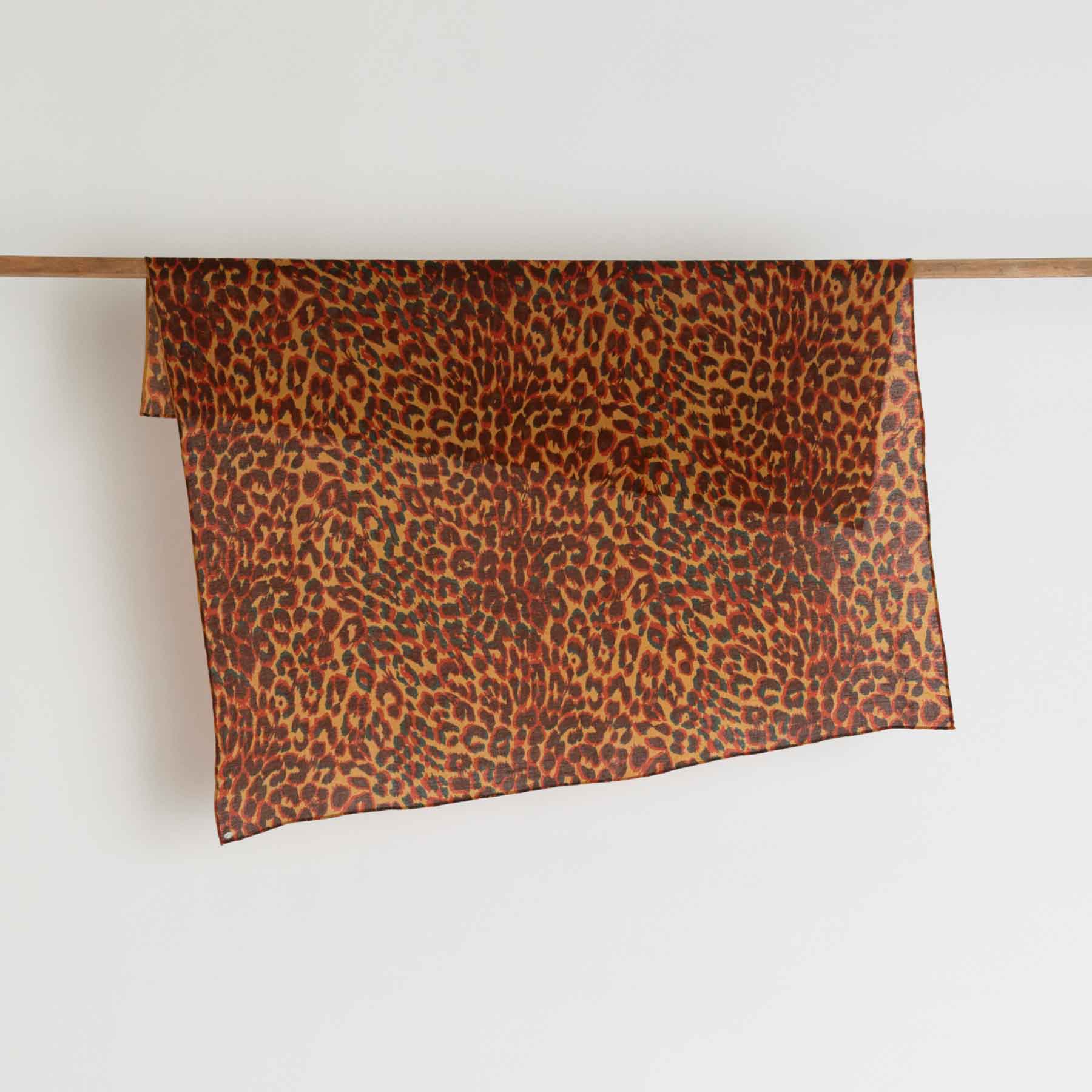 Cashmere Cube 110 felted Cheetah