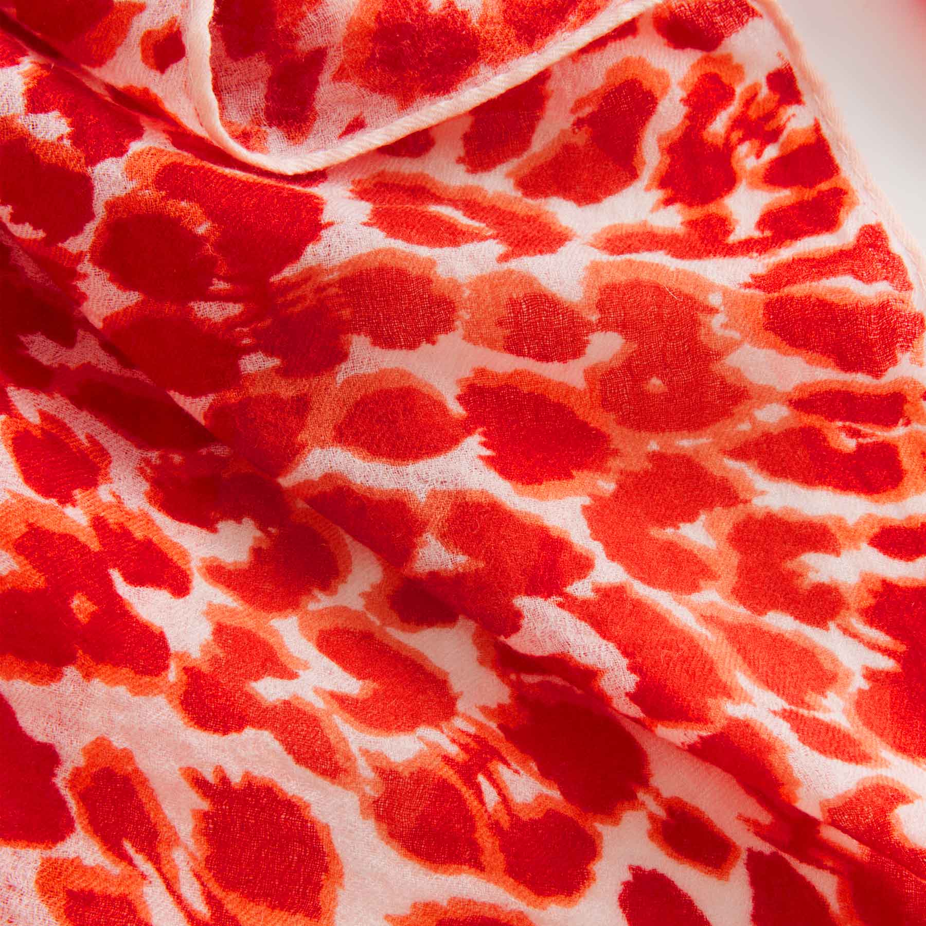 Cashmere Cube 110 felted Cheetah