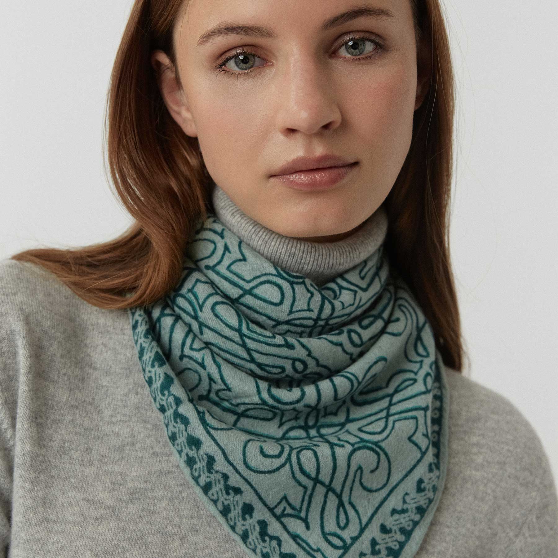 Cashmere Midi 70 Seal