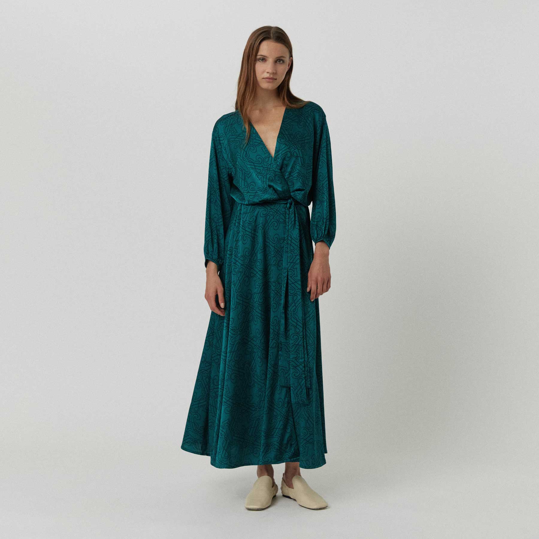 Dress Bellis Seal