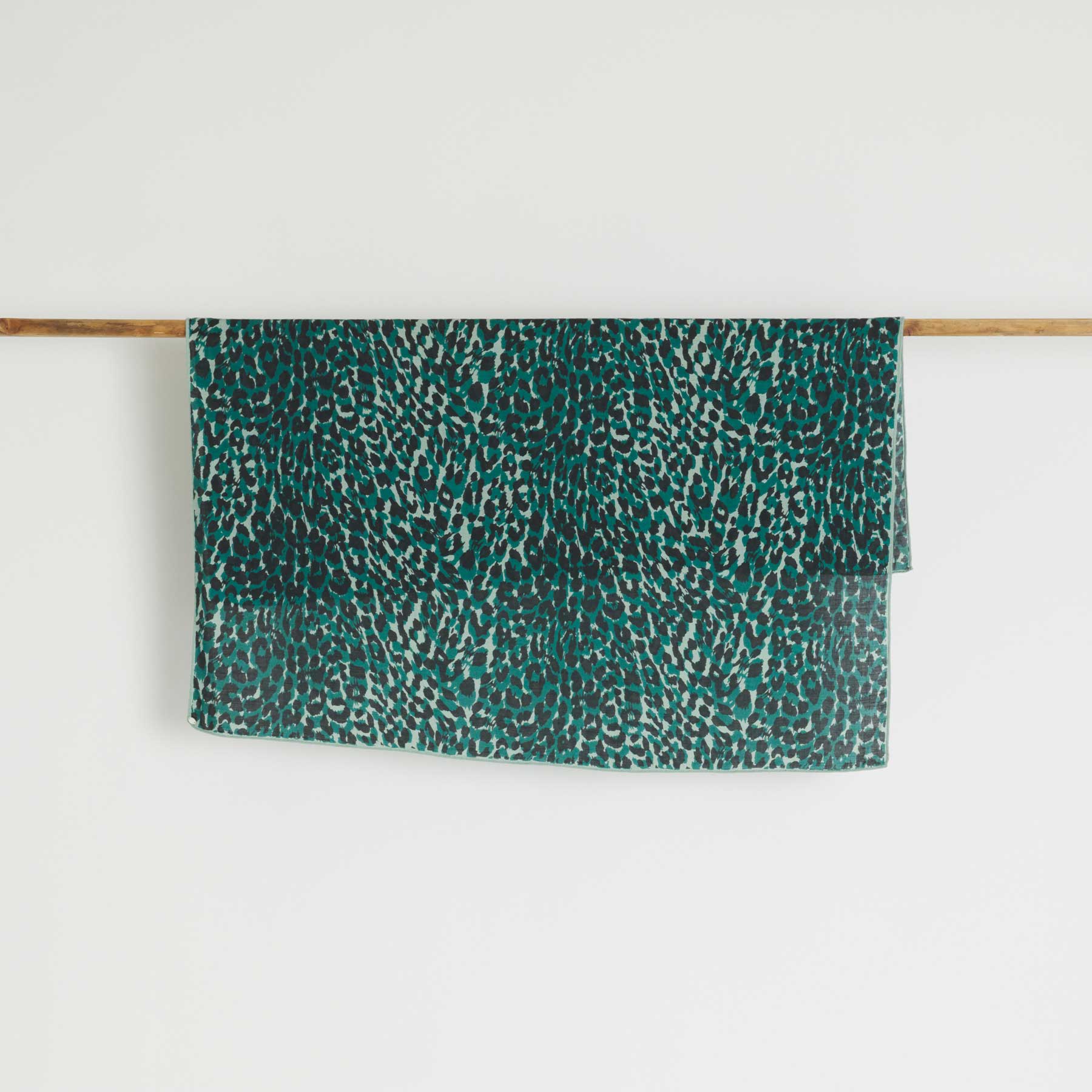 Explorer 110 Silk-Cashmere Cheetah