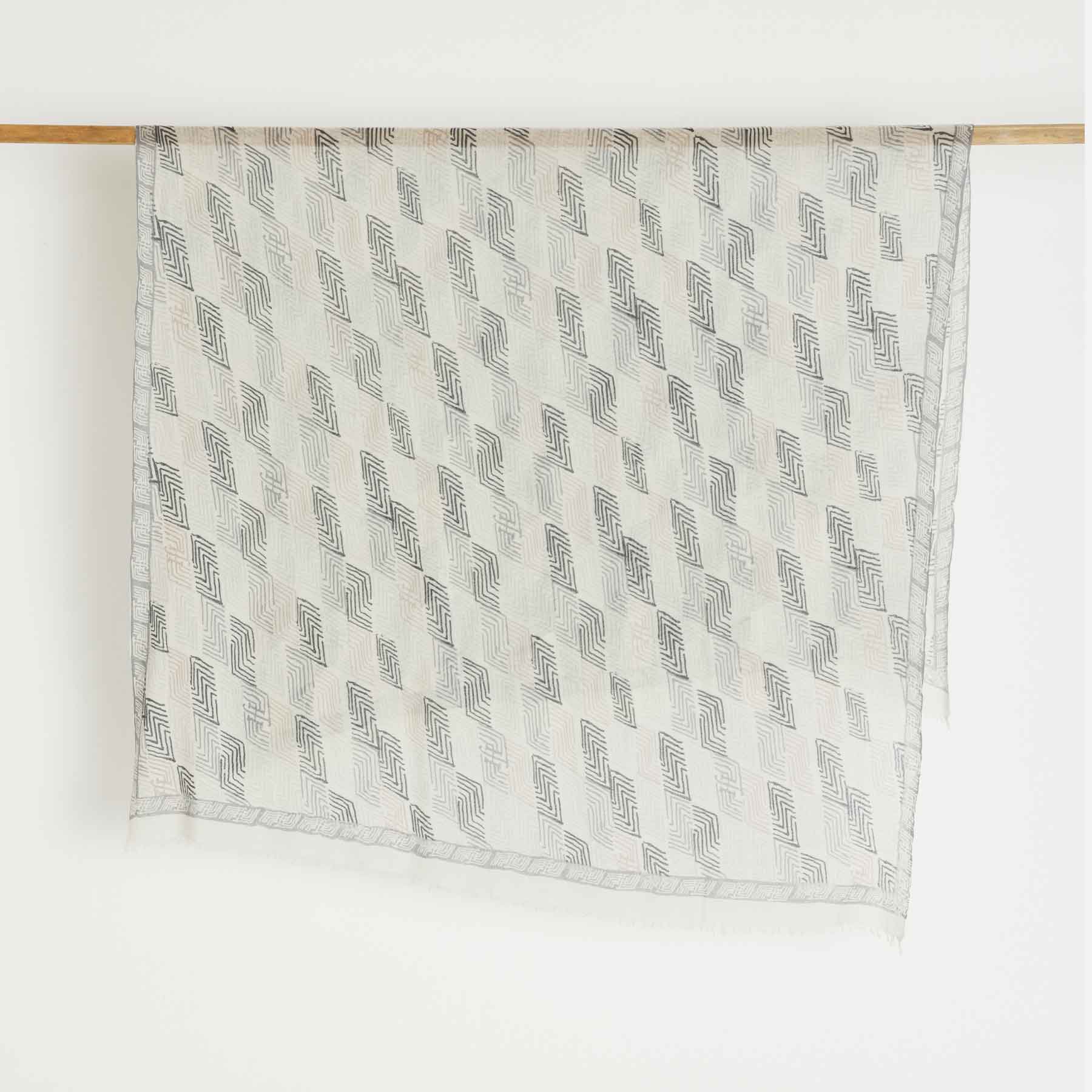 Felted Stole Buzzing