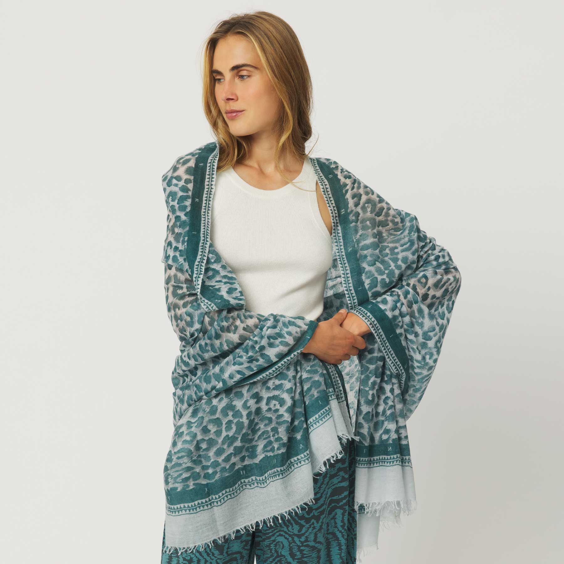 Felted Stole Cheetah