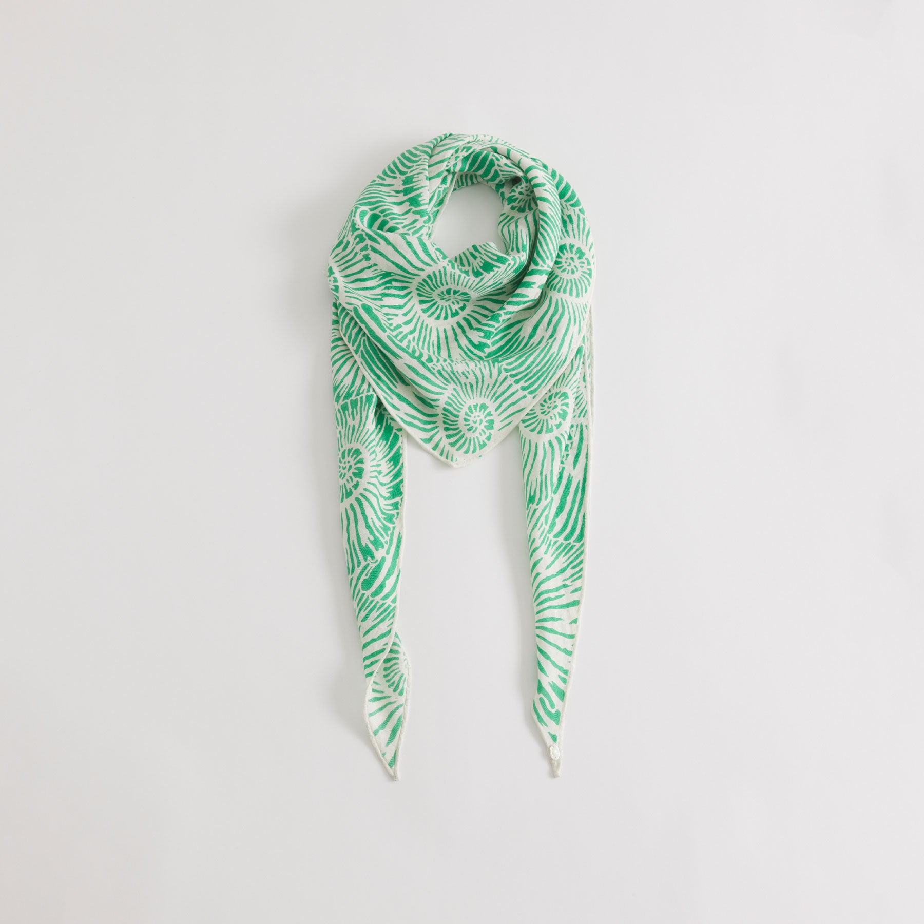 Kite Scarf Silk Cashmere Escargot