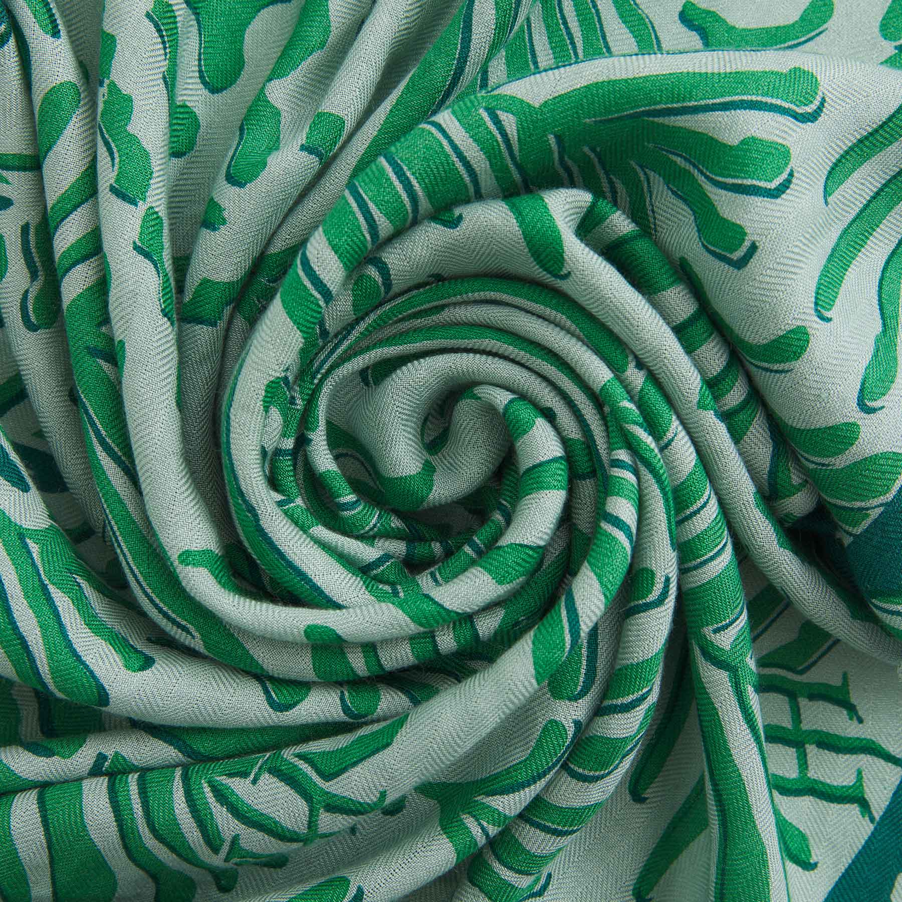 Kite Scarf Silk Cashmere Wallpaper