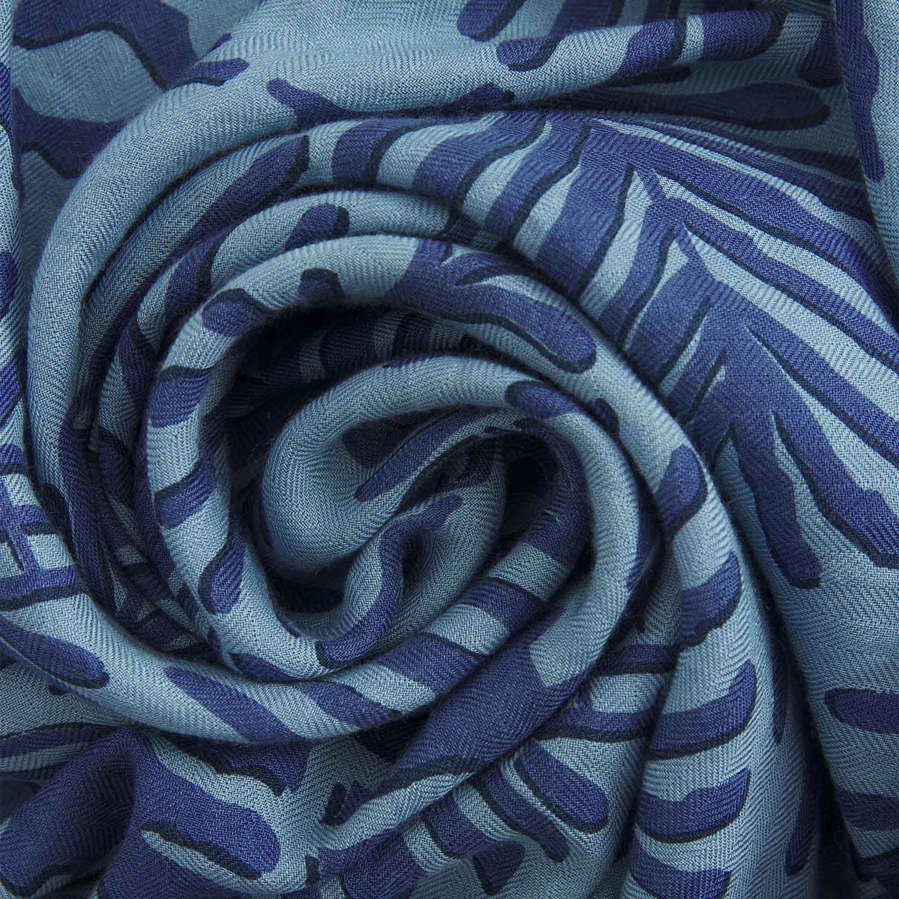 Kite Scarf Silk Cashmere Wallpaper
