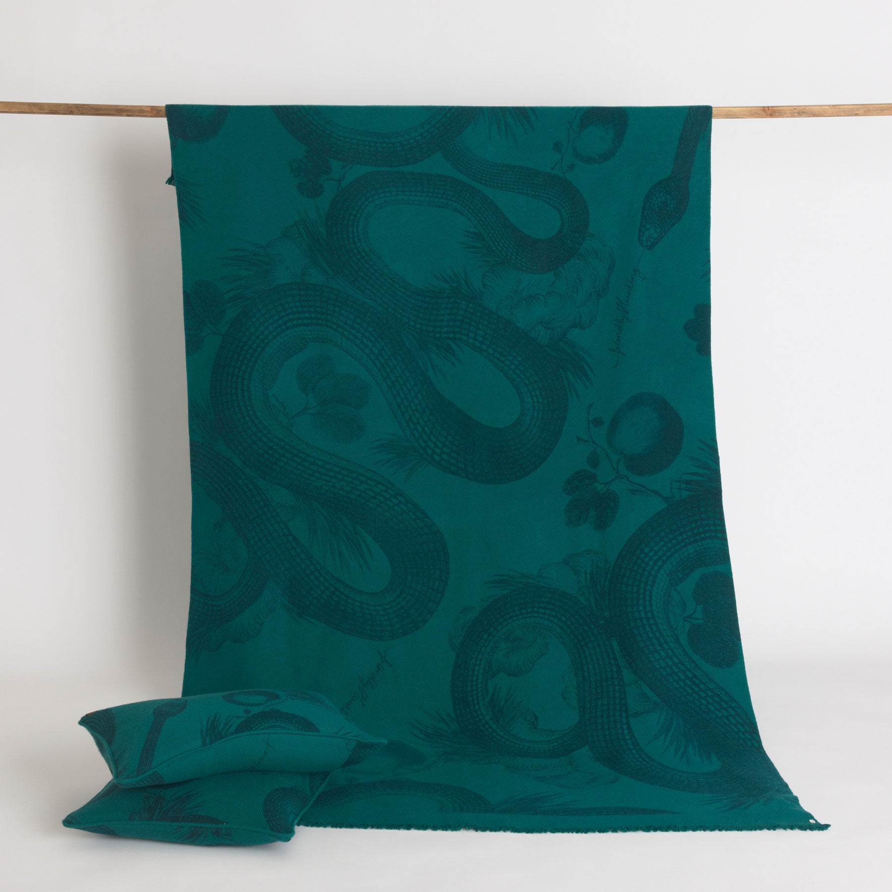 Blanket Comfort Garden Eden