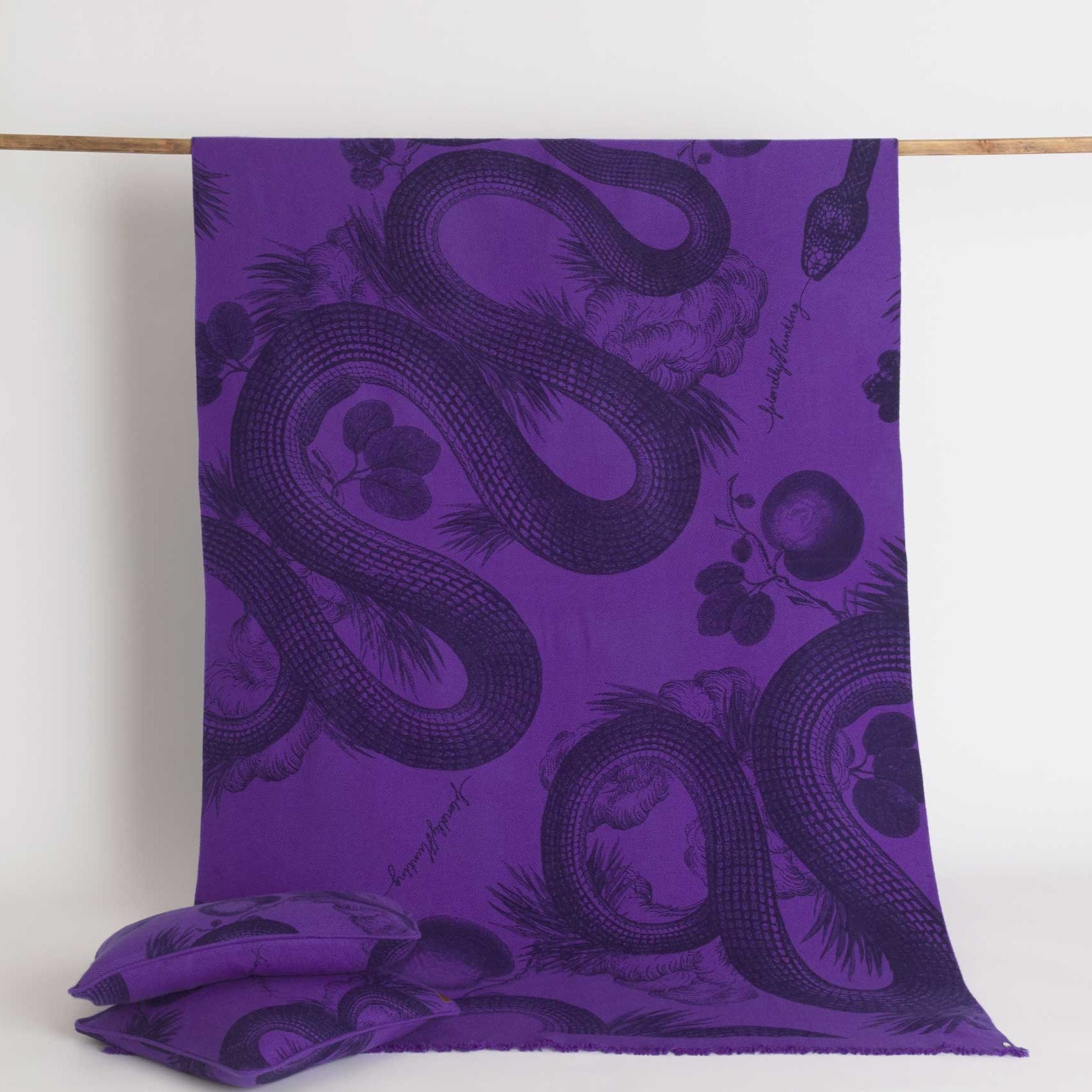 Blanket Comfort Garden Eden