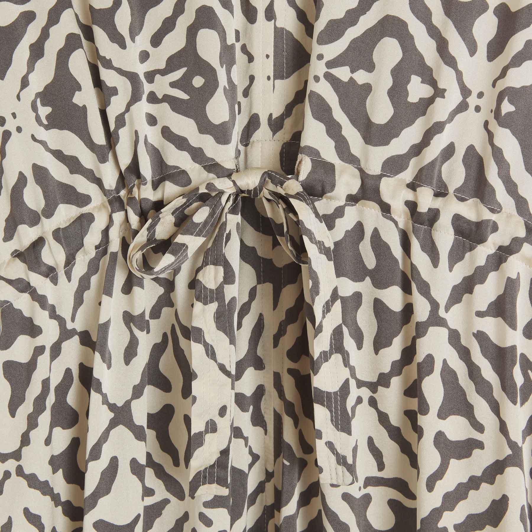 Overall Honest Eyes of Marrakesh