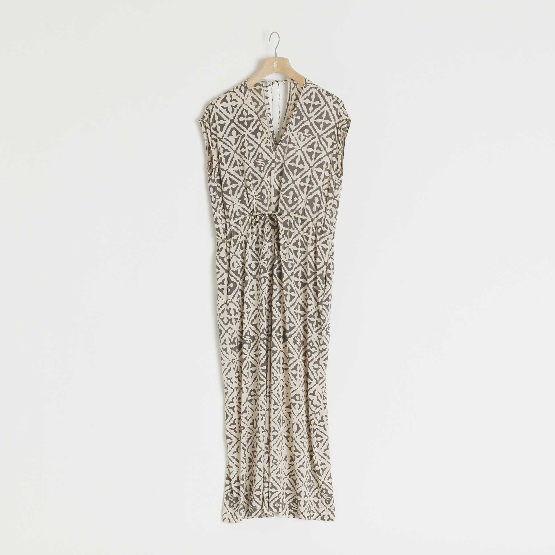 Overall Honest Eyes of Marrakesh