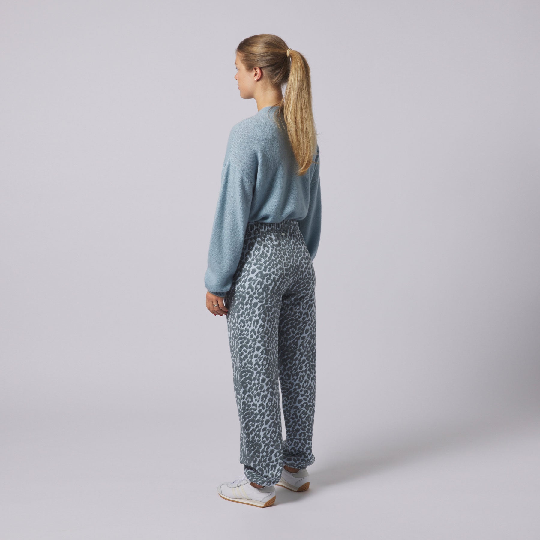 Pants Snug Cheetah Embroidery