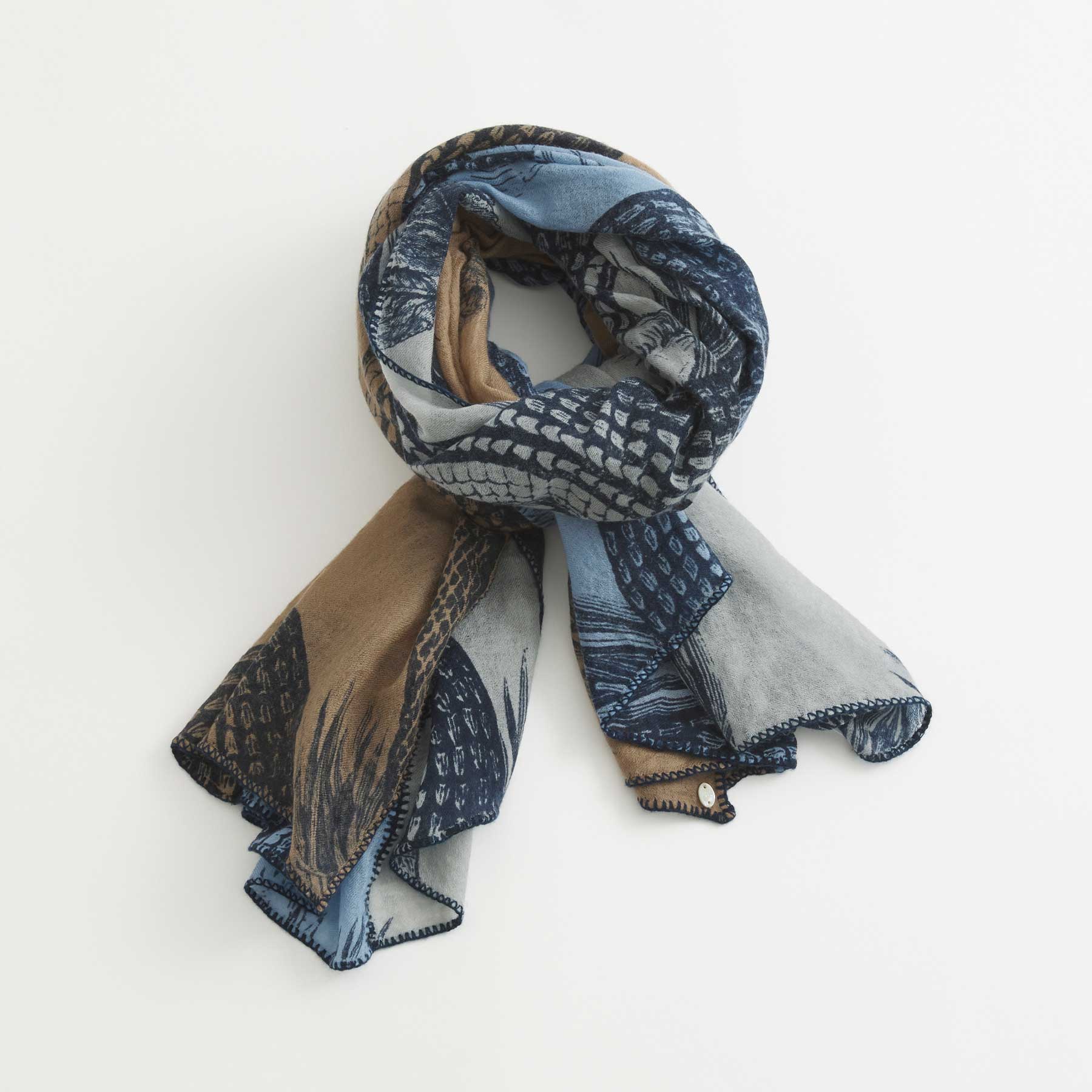 Scarf Patch Garden Eden