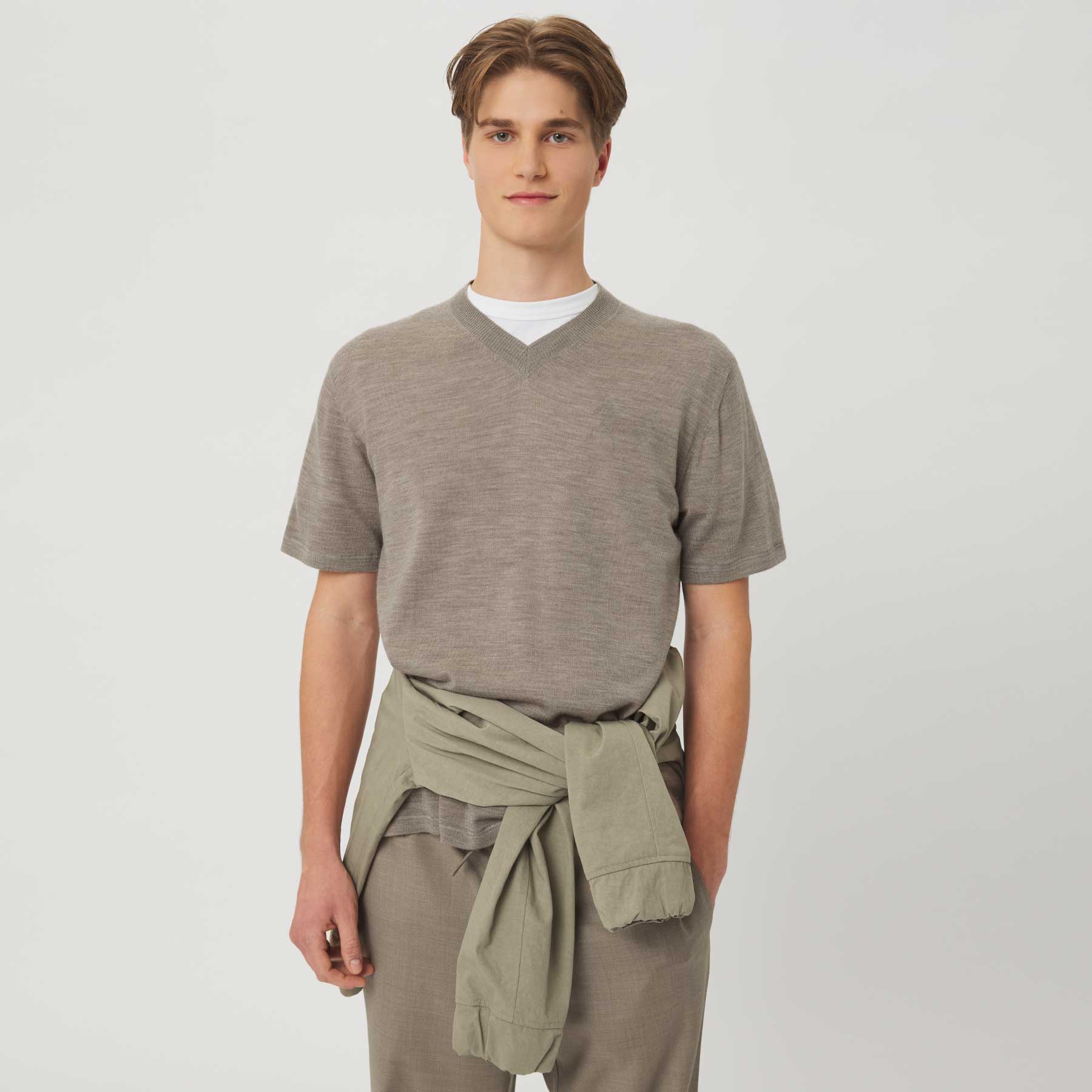Shirt Lead V-Neck Pukaki