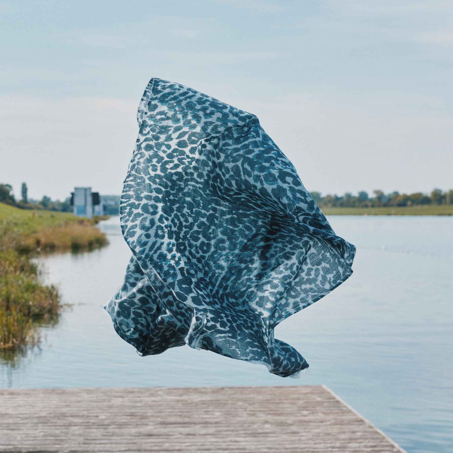 Cashmere Square Cheetah