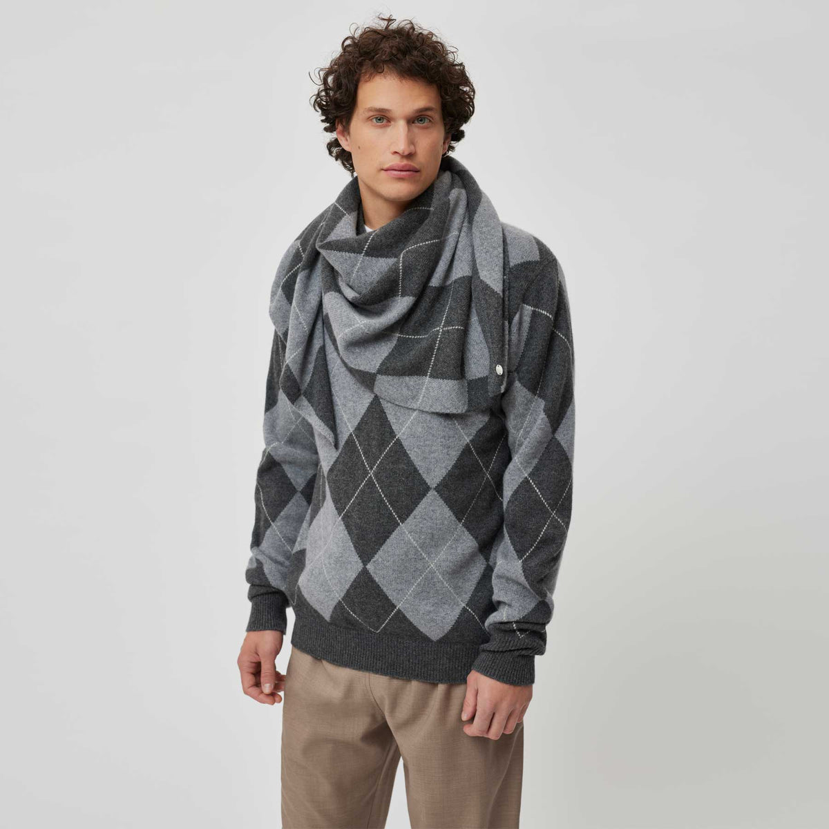 Sweater Check V