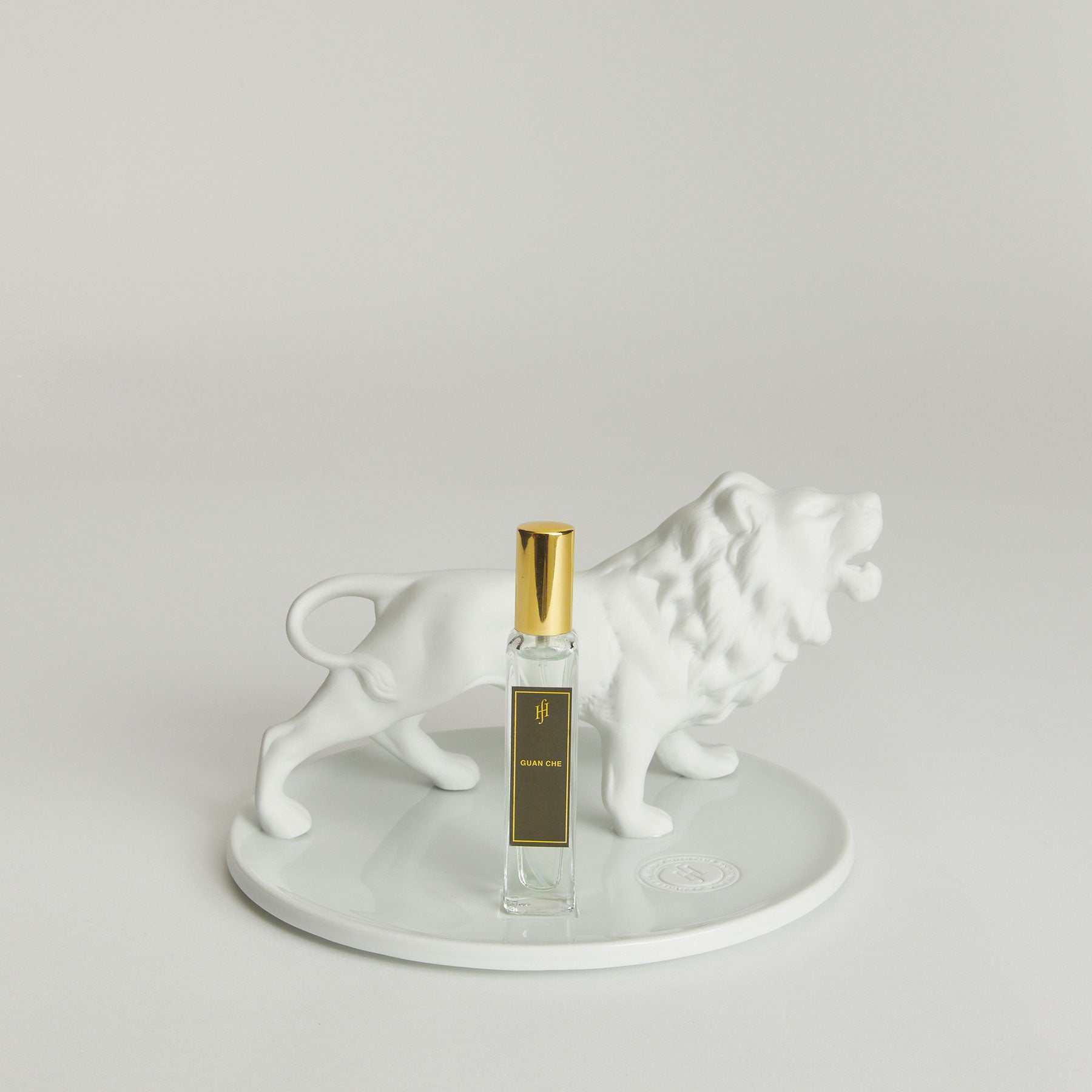 Travel Size Parfum Guan Che