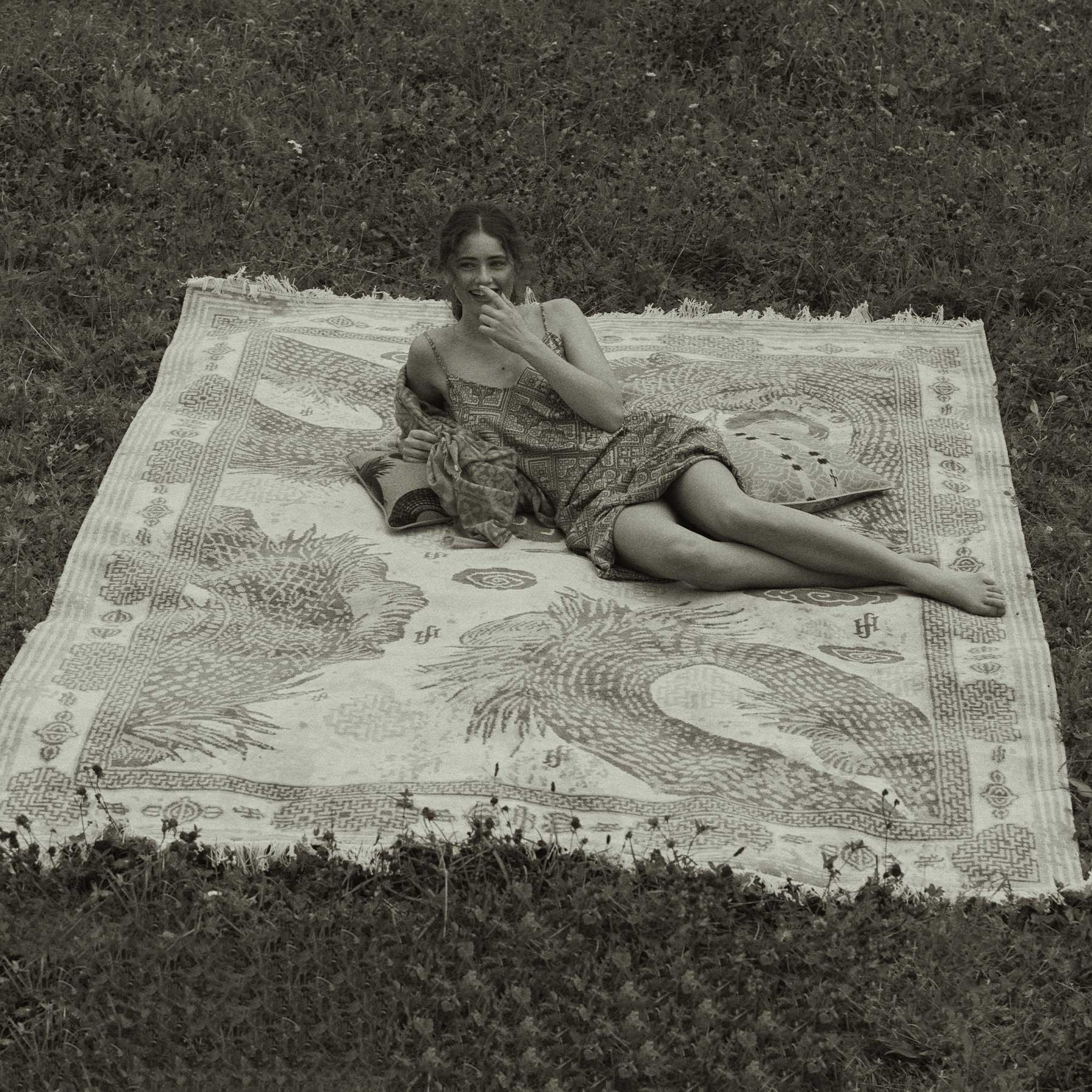 friendly hunting rugs