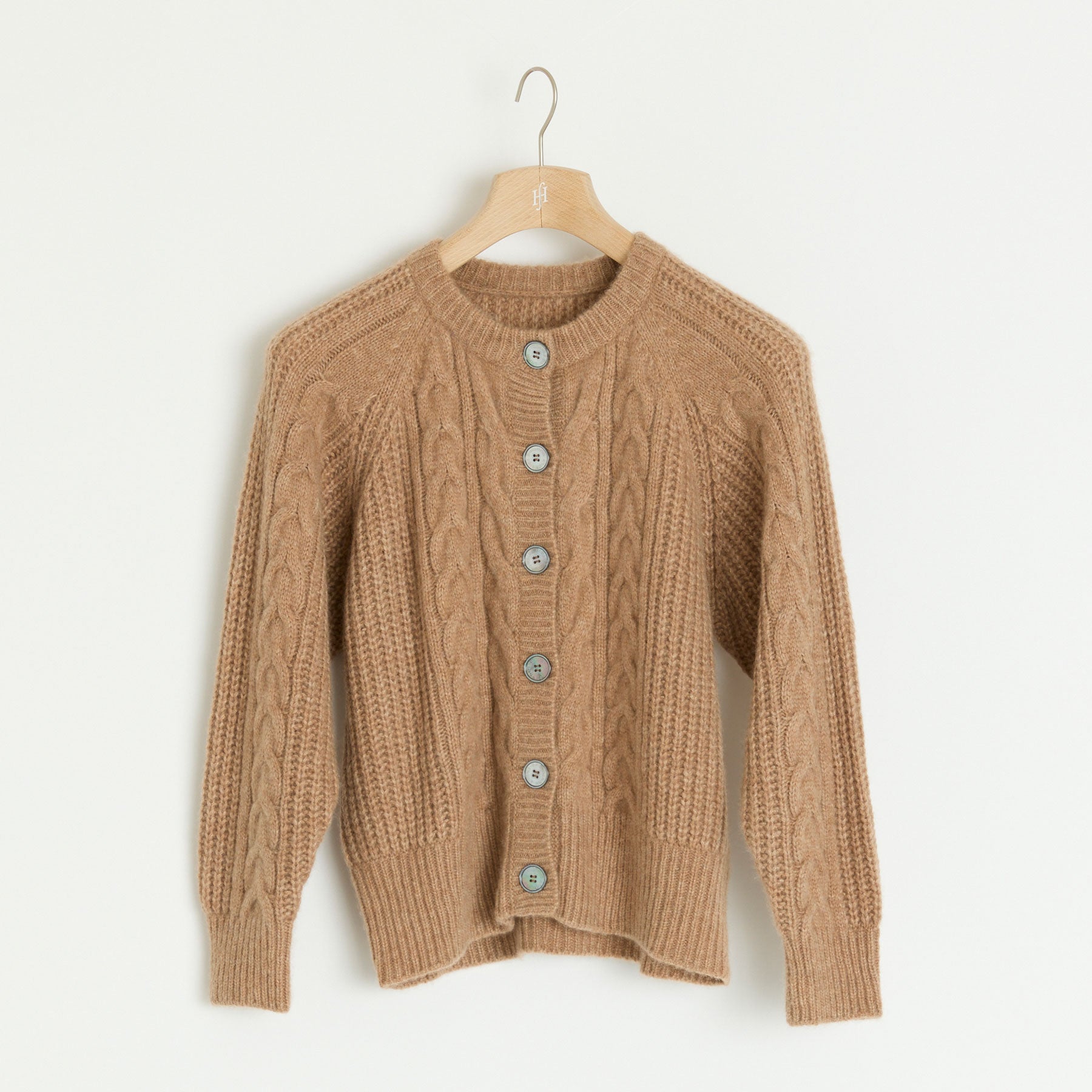 Cardigan Mar