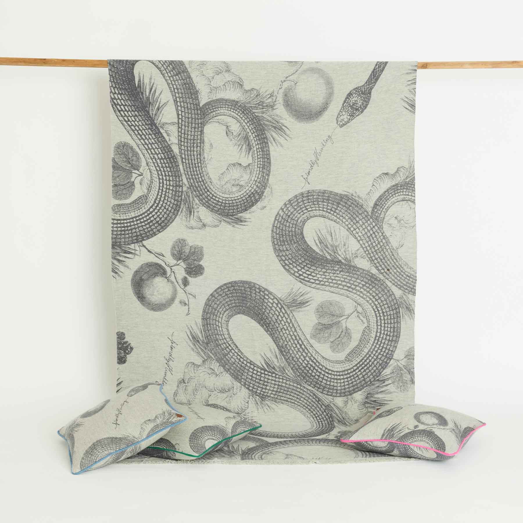 Blanket Comfort Garden Eden
