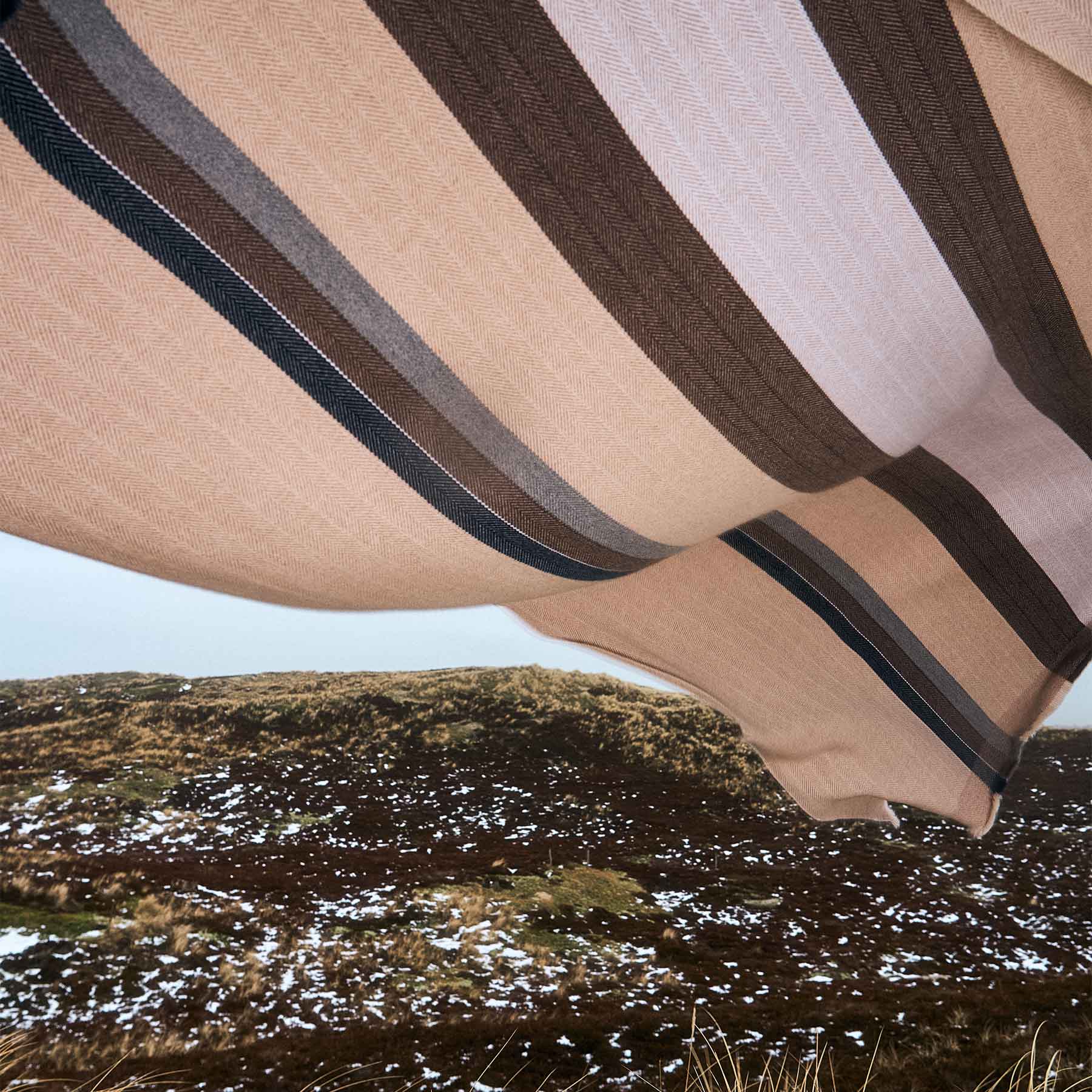 Blanket Fishbone Stripes