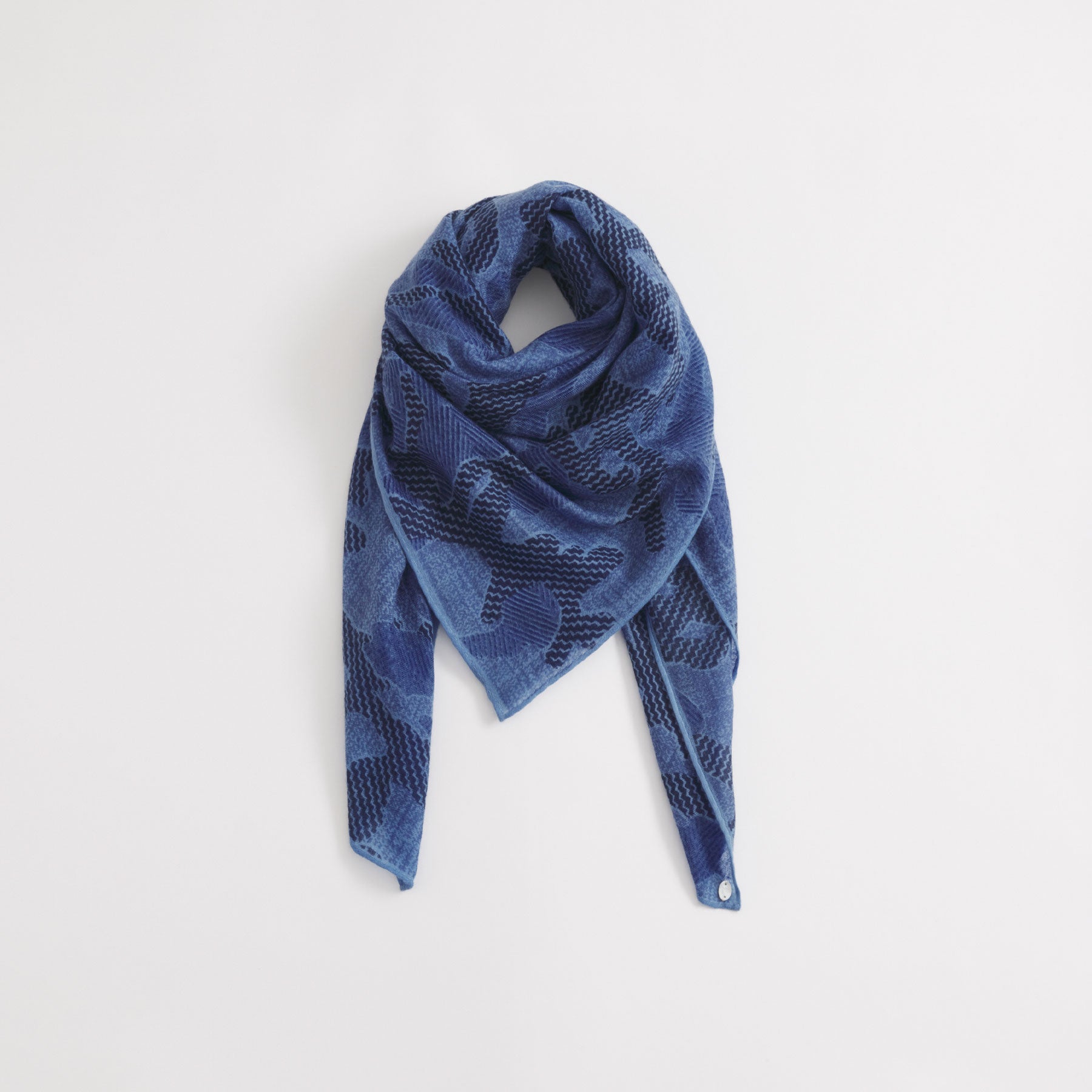 Cashmere Cube 110 felted Covering