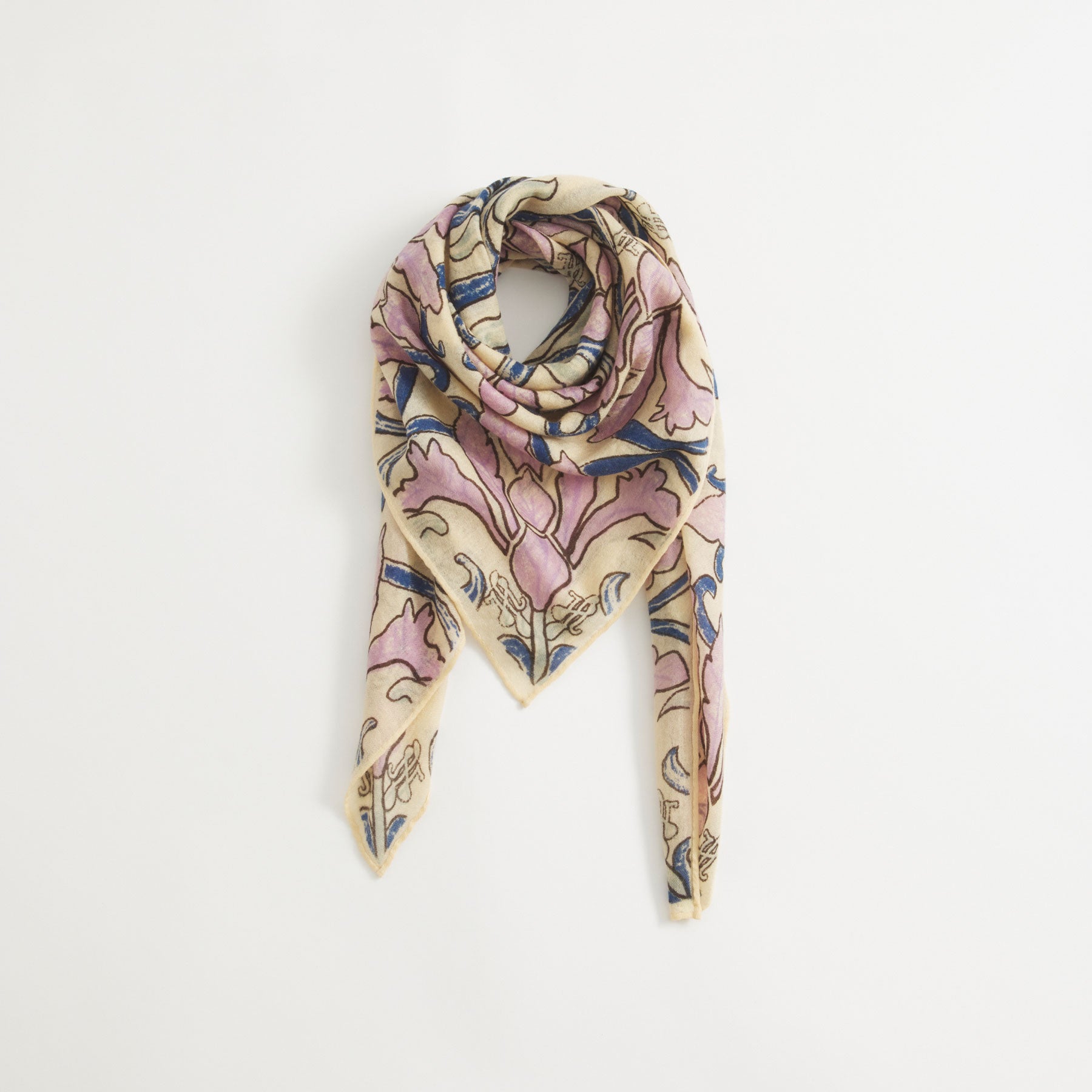 Cashmere Cube 110 felted Iris Noble