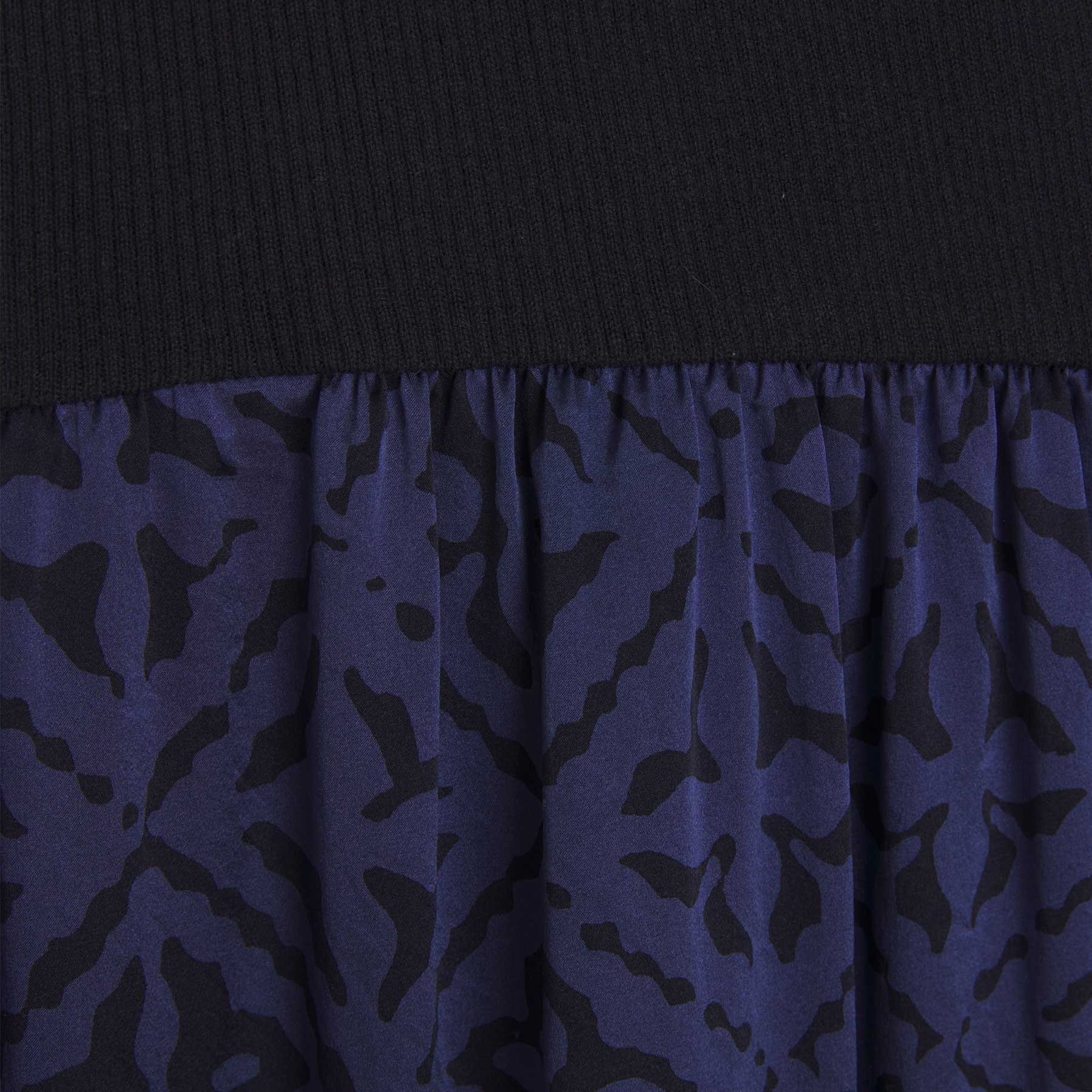Dress Solander