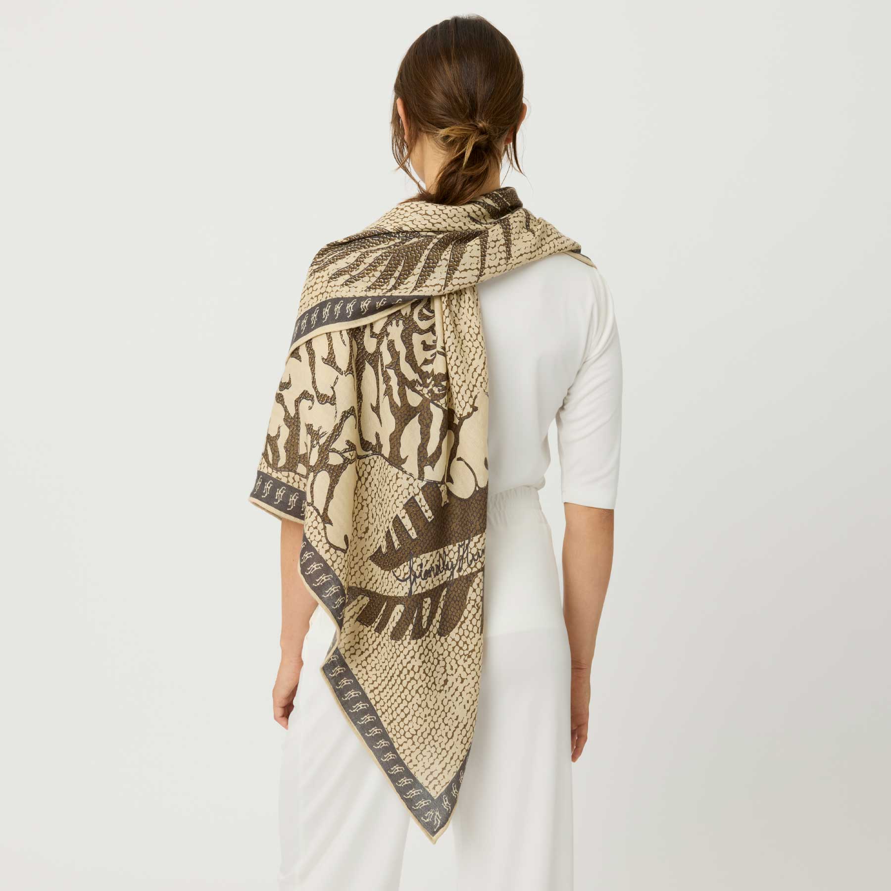 Explorer 110 Silk-Cashmere Oriental