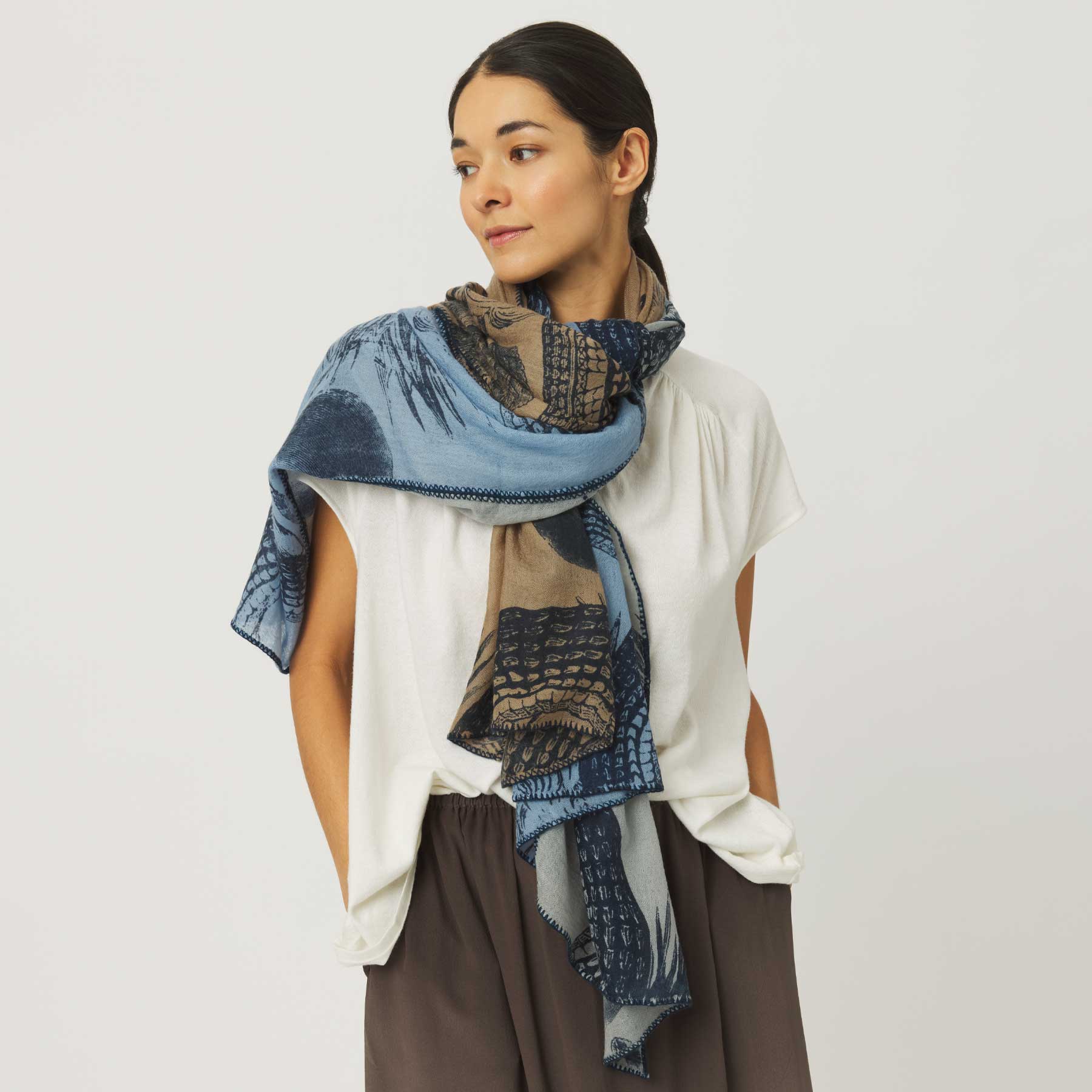 Scarf Patch Garden Eden