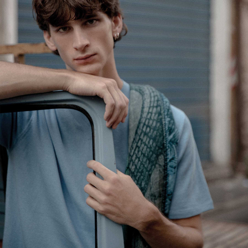 Shirt Lead V-Neck