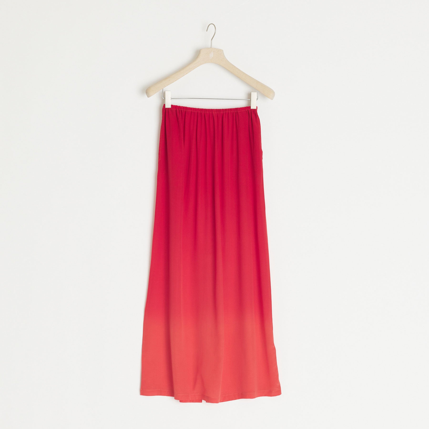 Skirt Bound Dip Dye