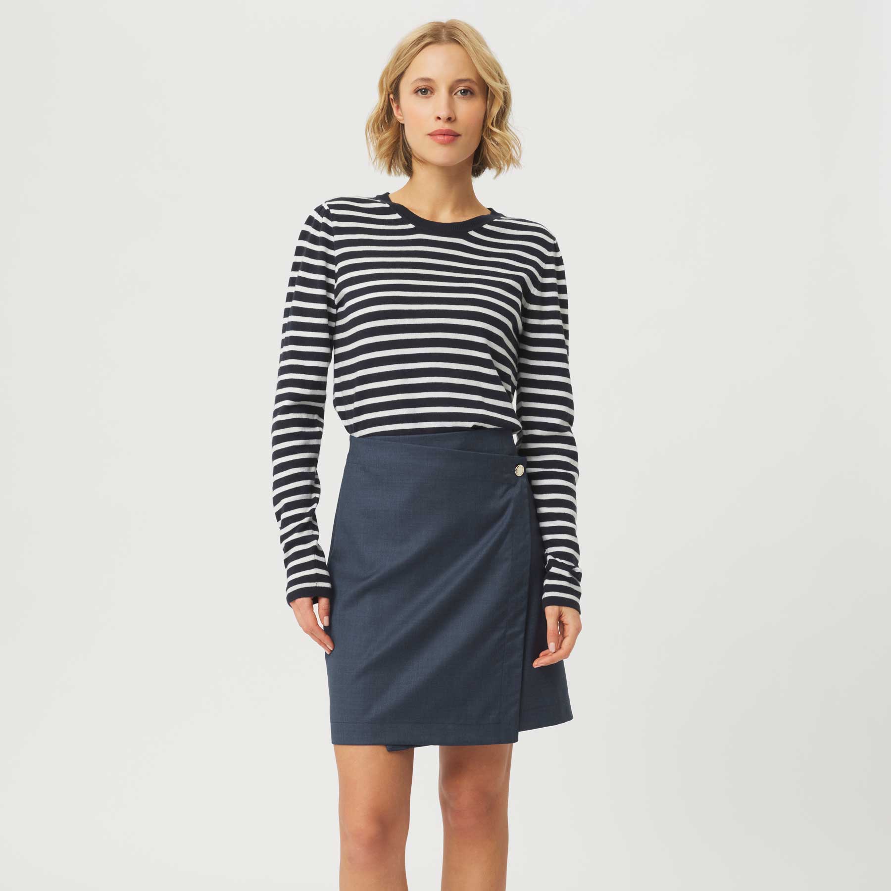 Skirt Fever Prestige