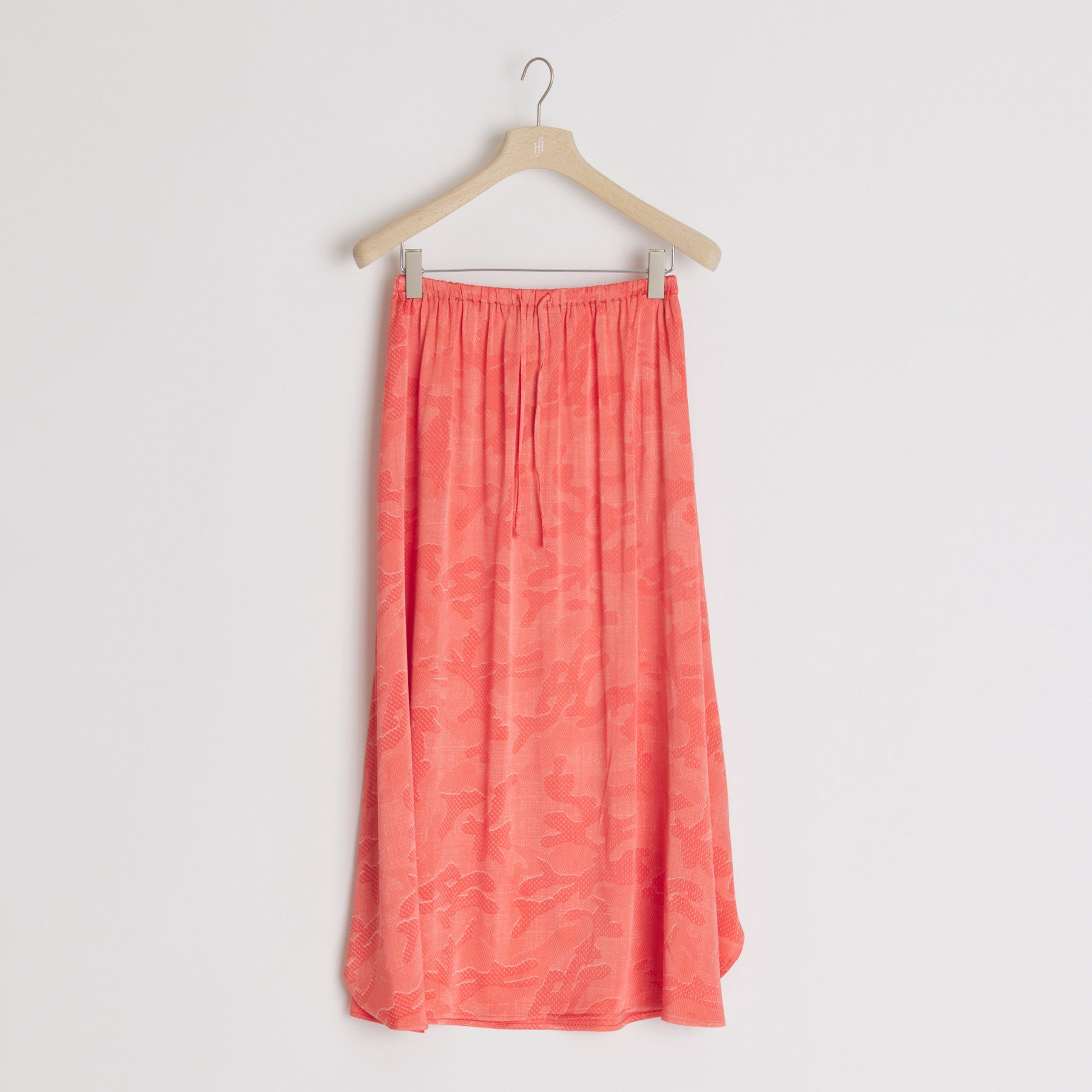 Skirt Loupe Covering