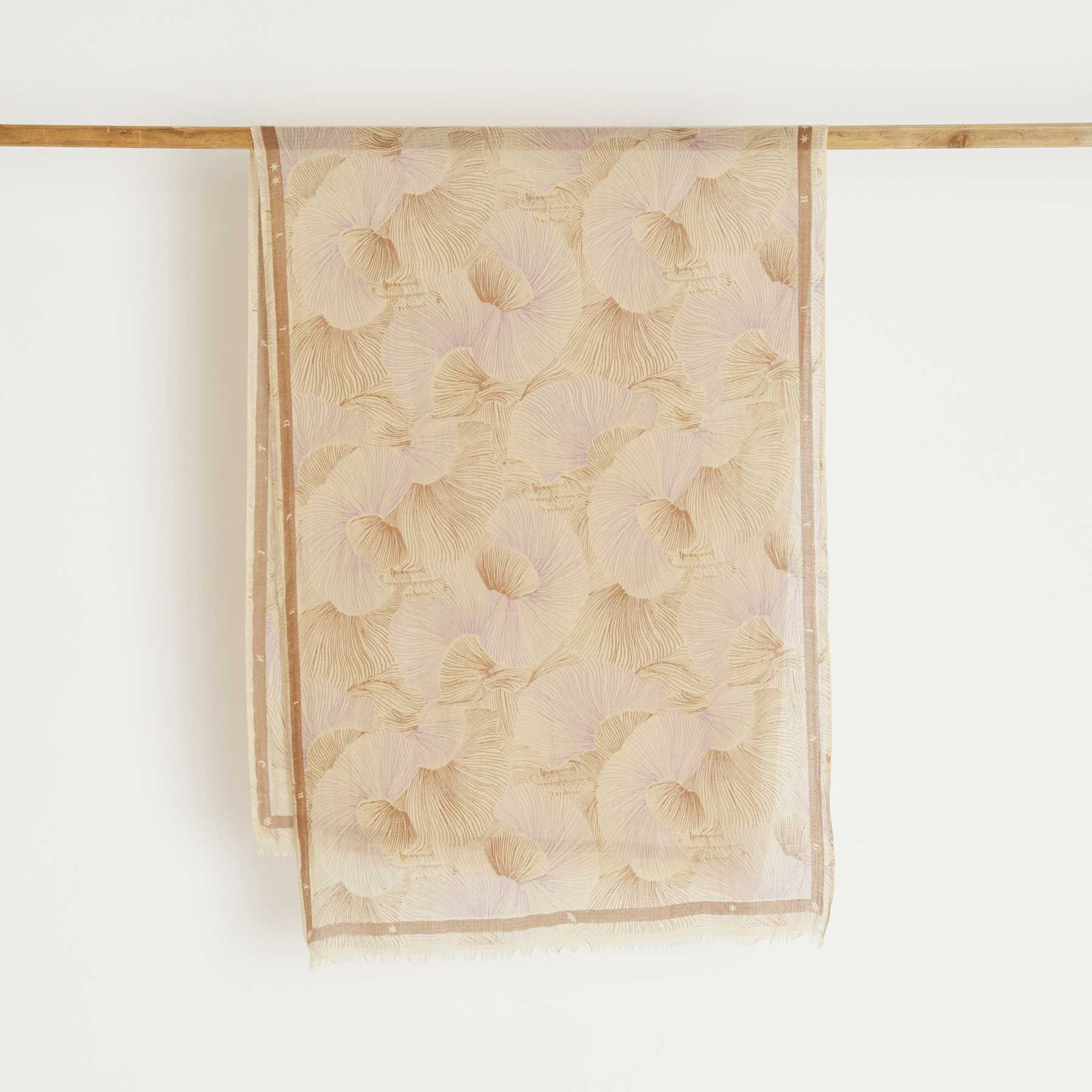 Cashmere Square Fluid