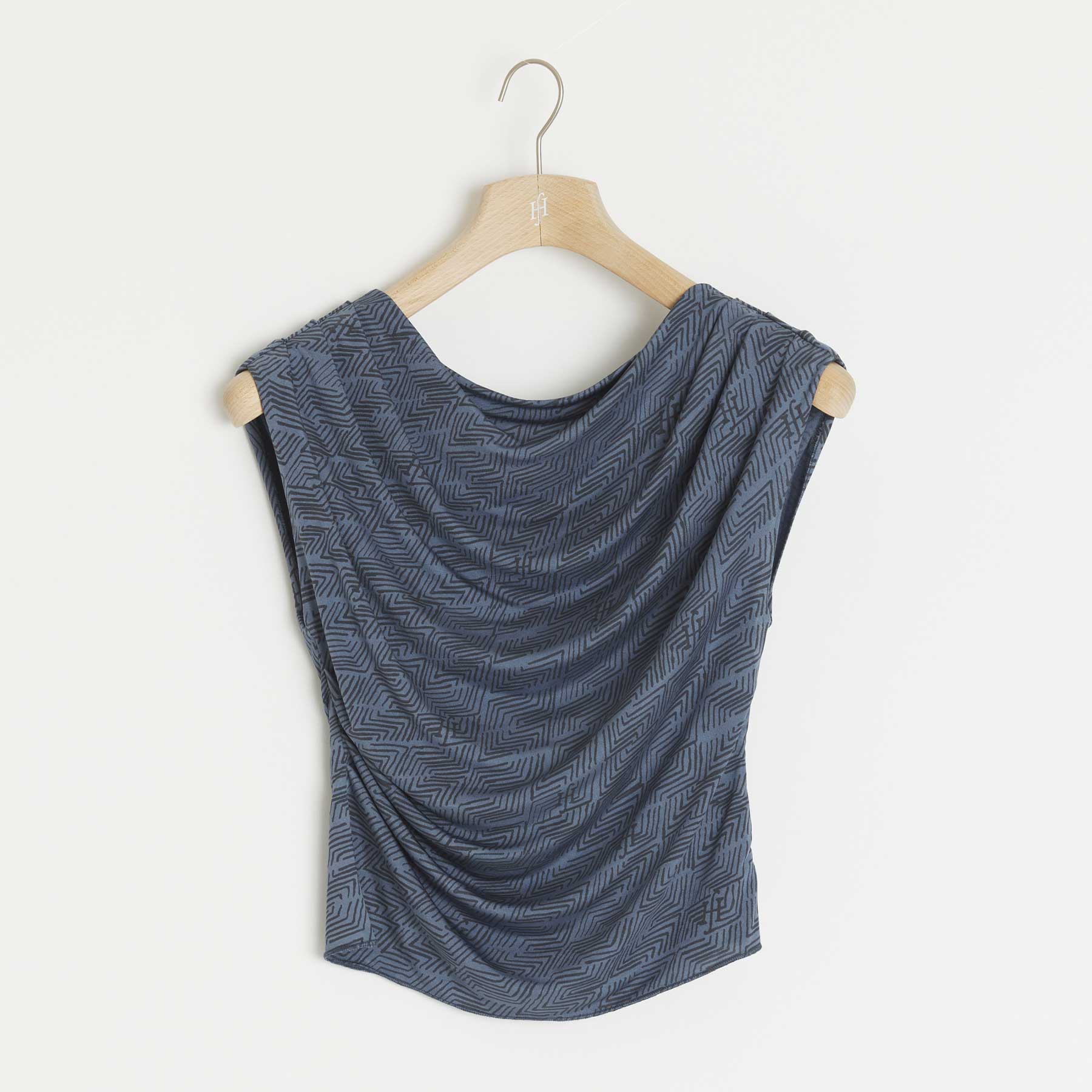 Top Lucky Buzzing Silk Jersey