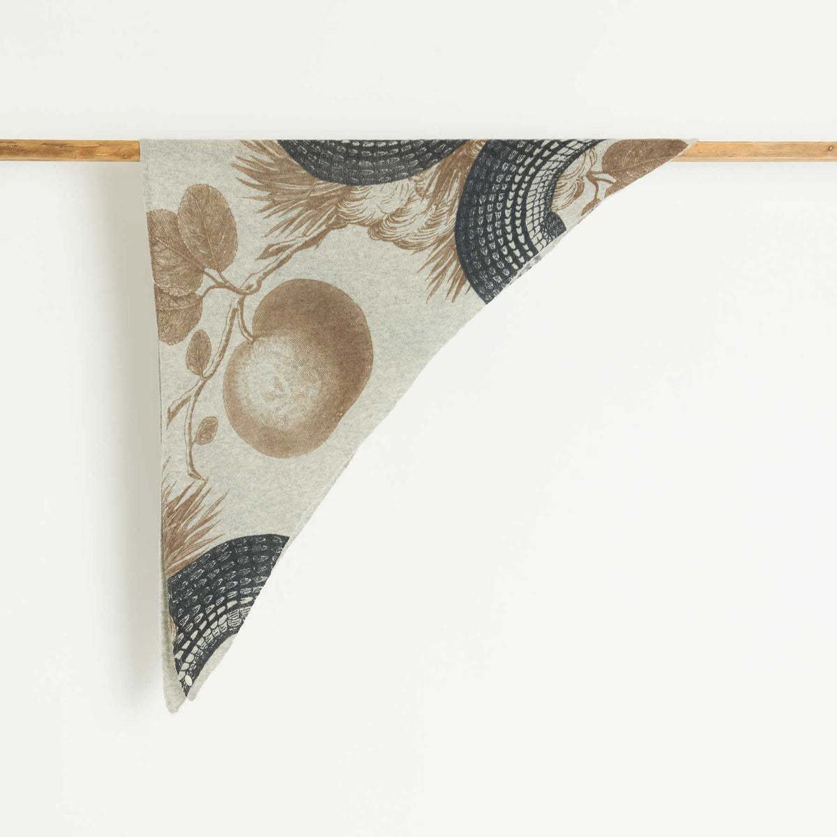 Triangle Knit Scarf Garden Eden