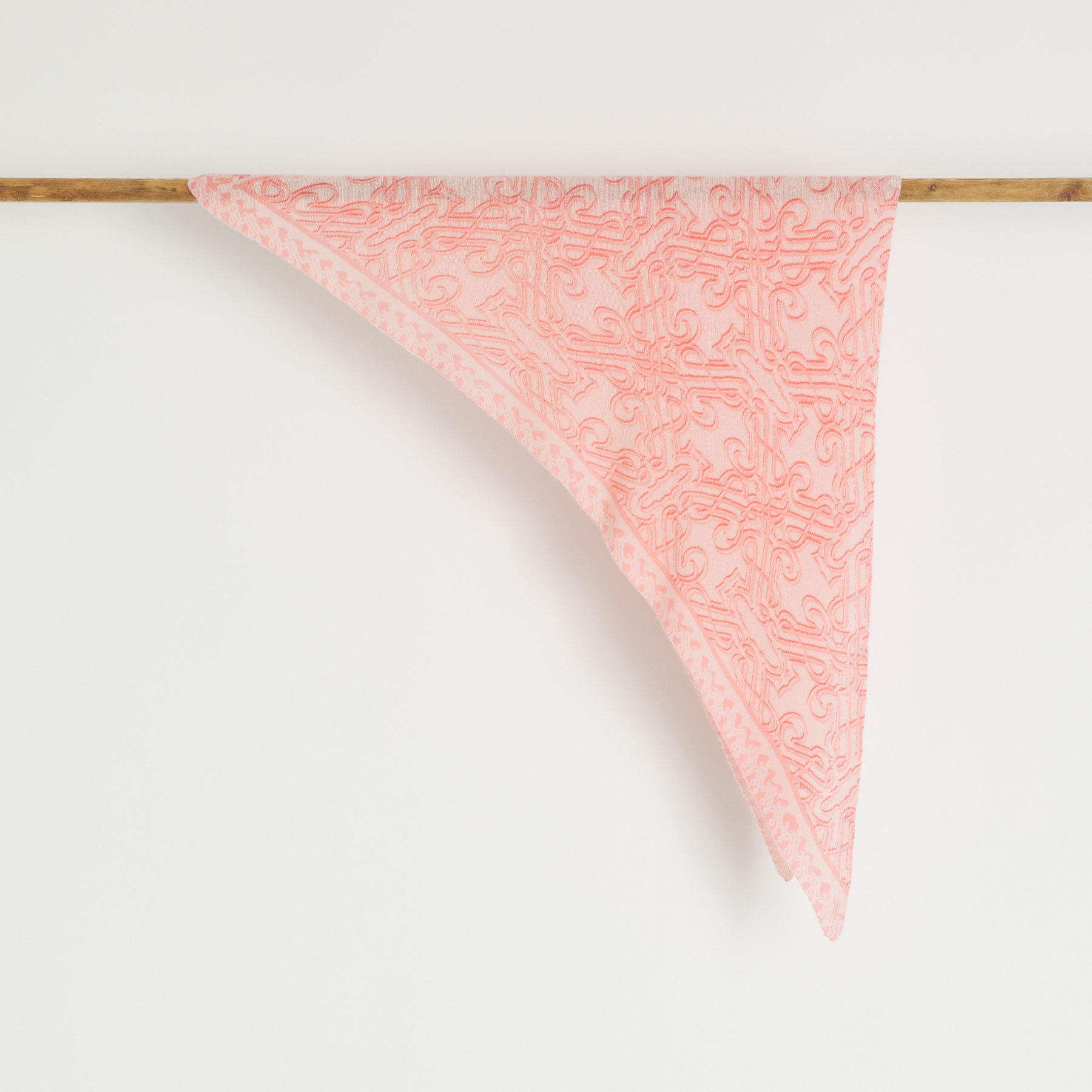 Triangle Knit Scarf Seal