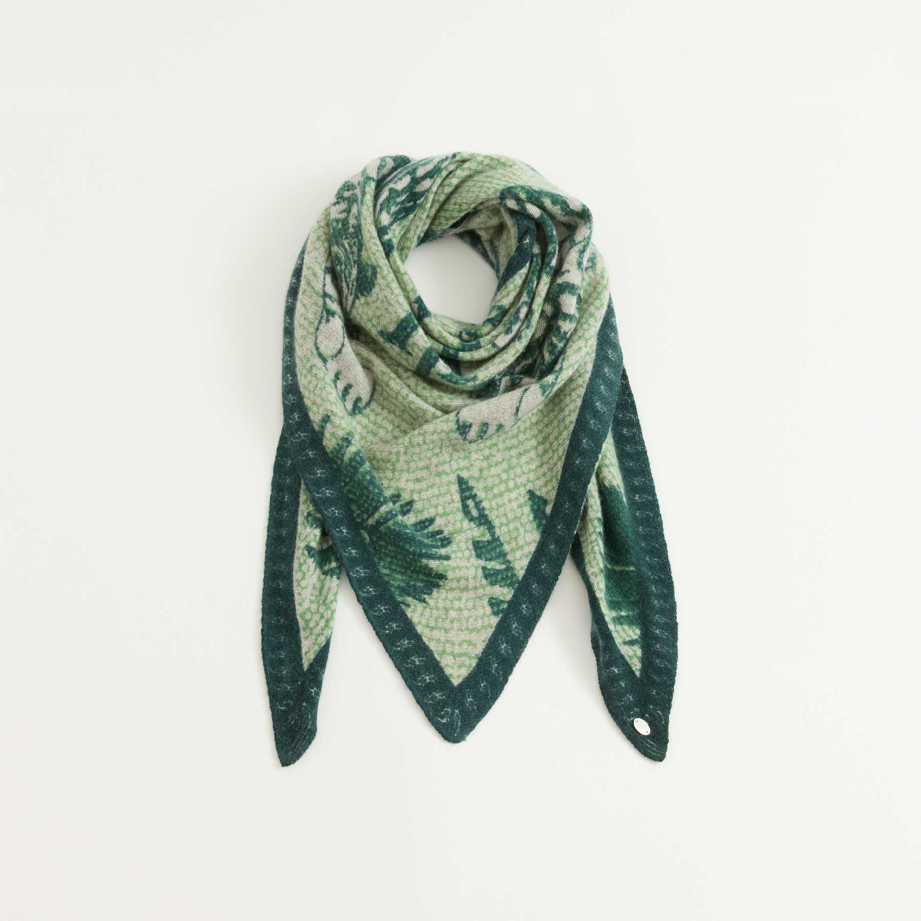Triangle Knit Scarf Oriental