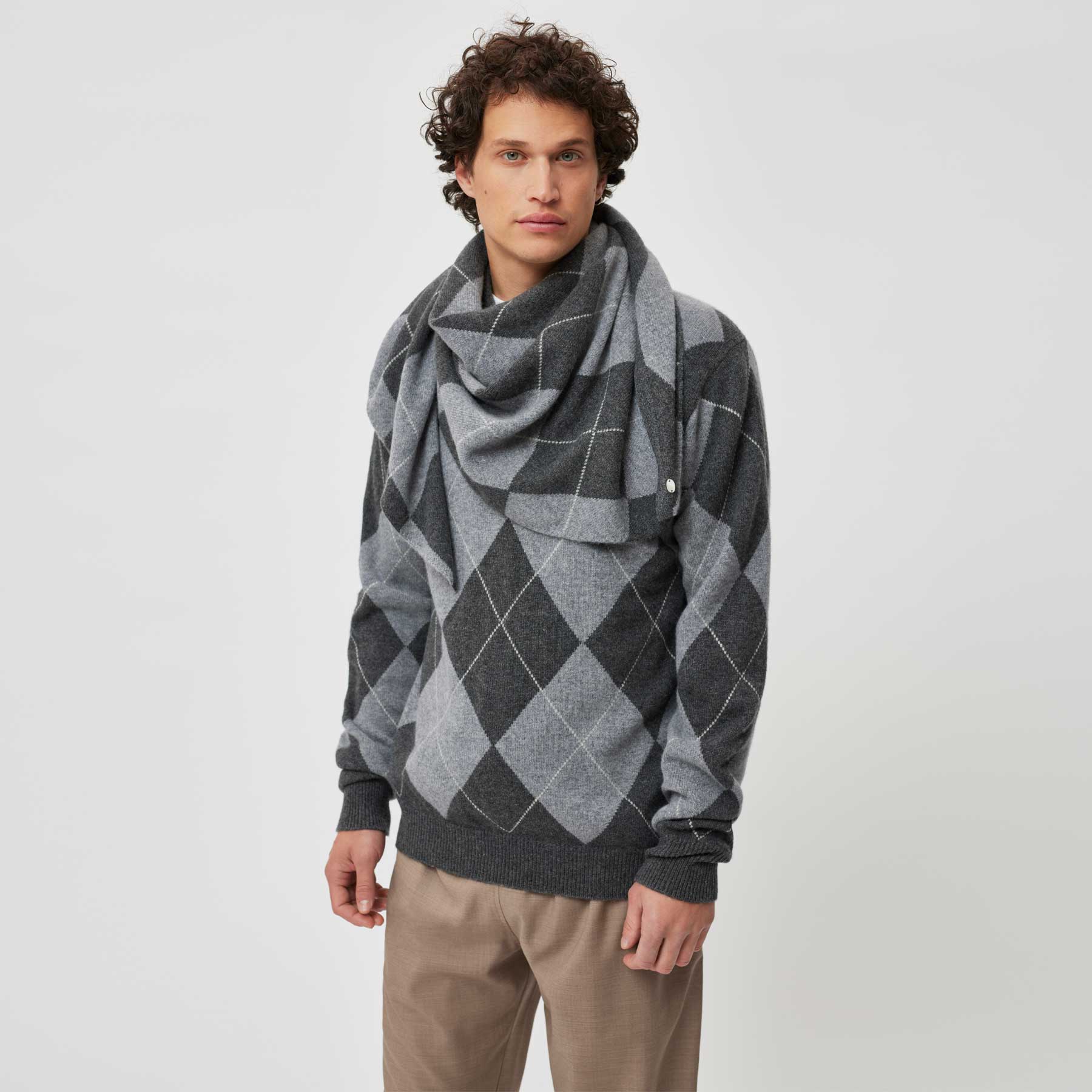 Triangle Knit Scarf Check Pattern