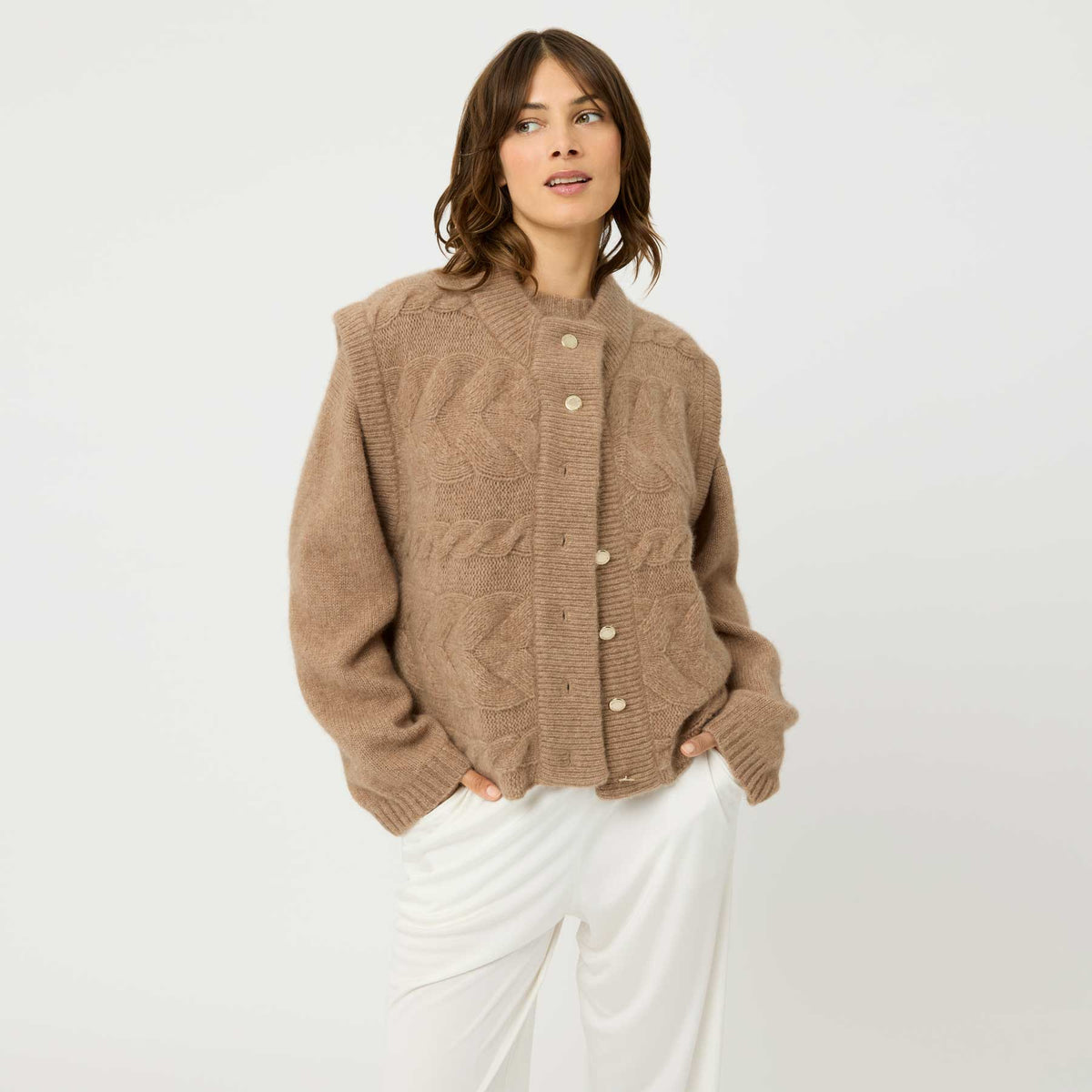 Vest Amada